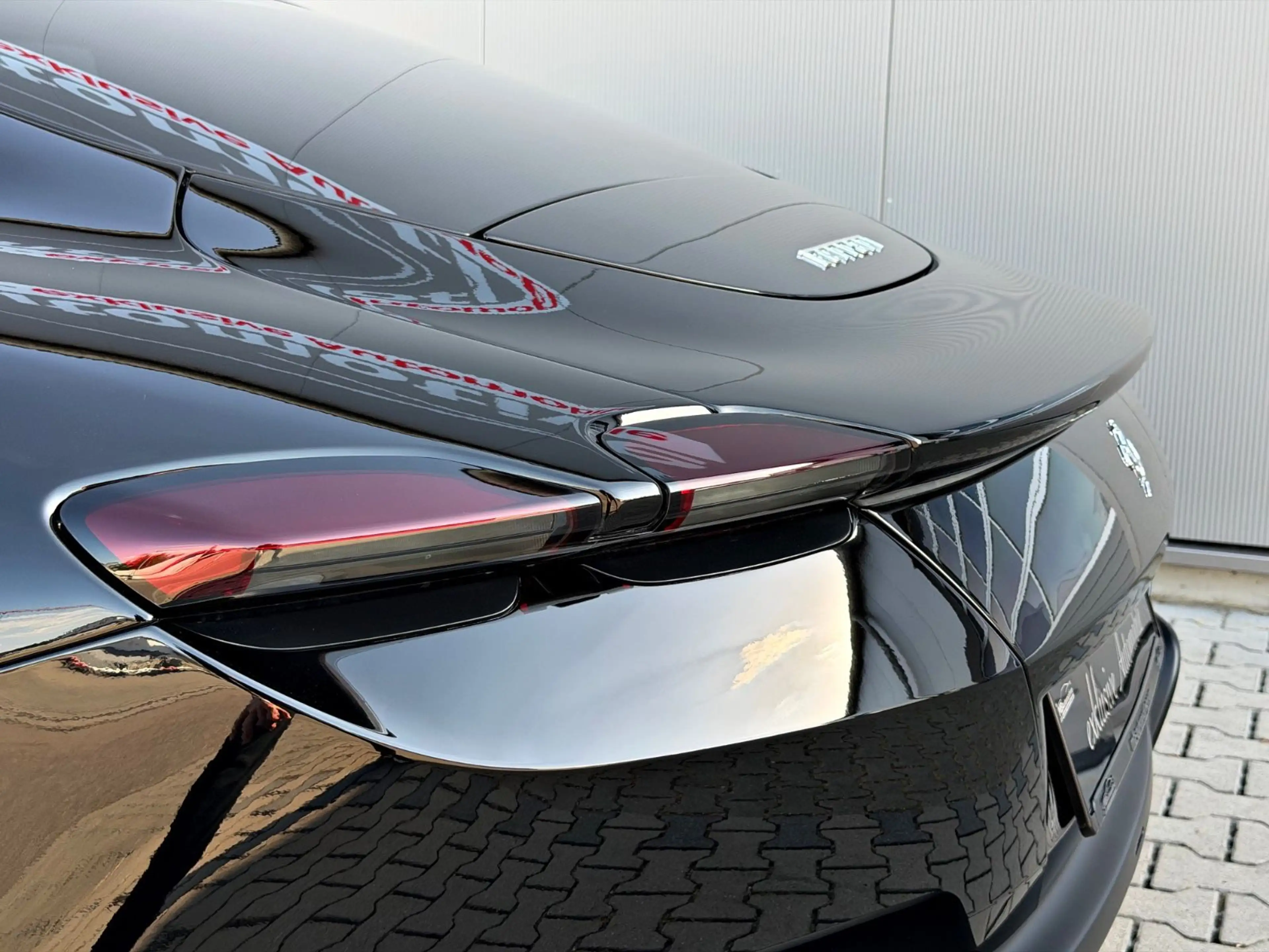 Ferrari Roma Carbon Scuderia Garantieverlängerung 11.27 — photo 23