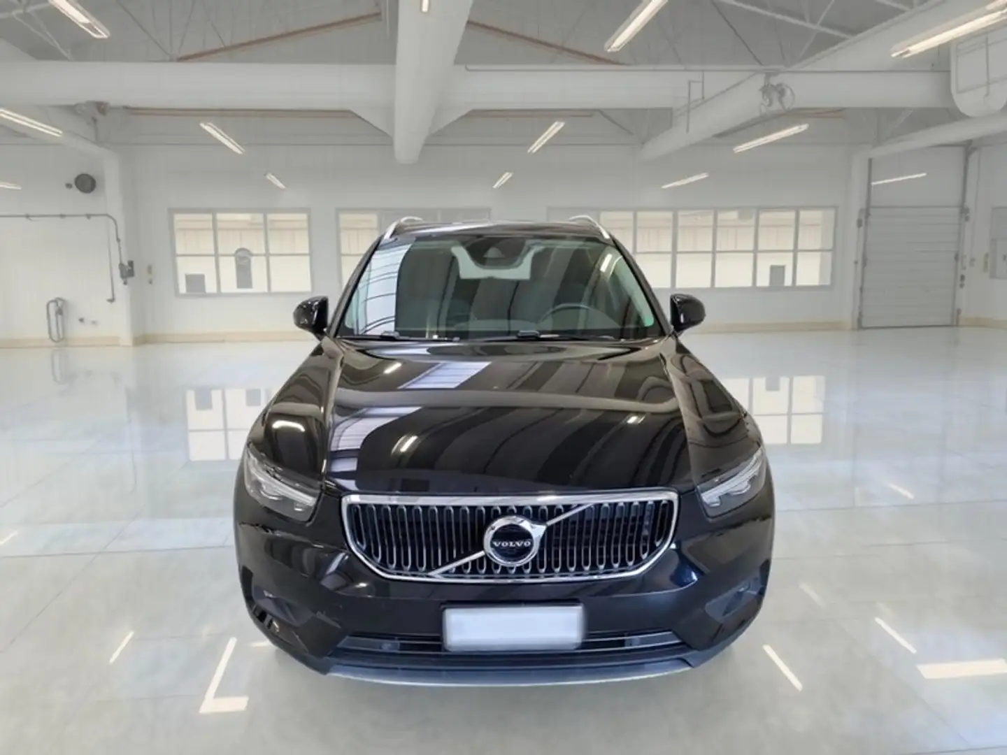 Volvo XC40 D3 Momentum Pro - 2