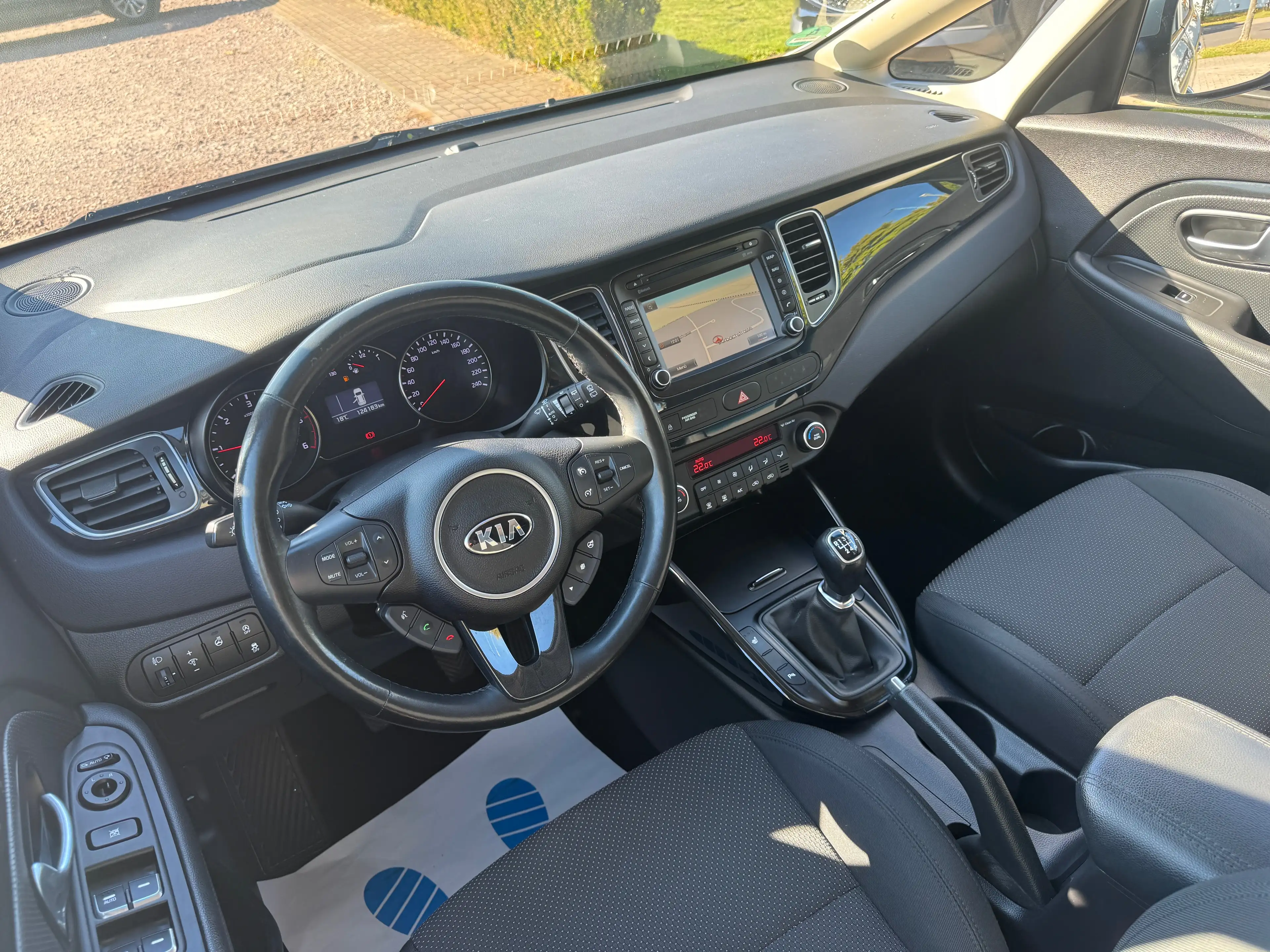 Kia Carens Carens Diesel 1.7 CRDi 141 Dream Team Edition — photo 5