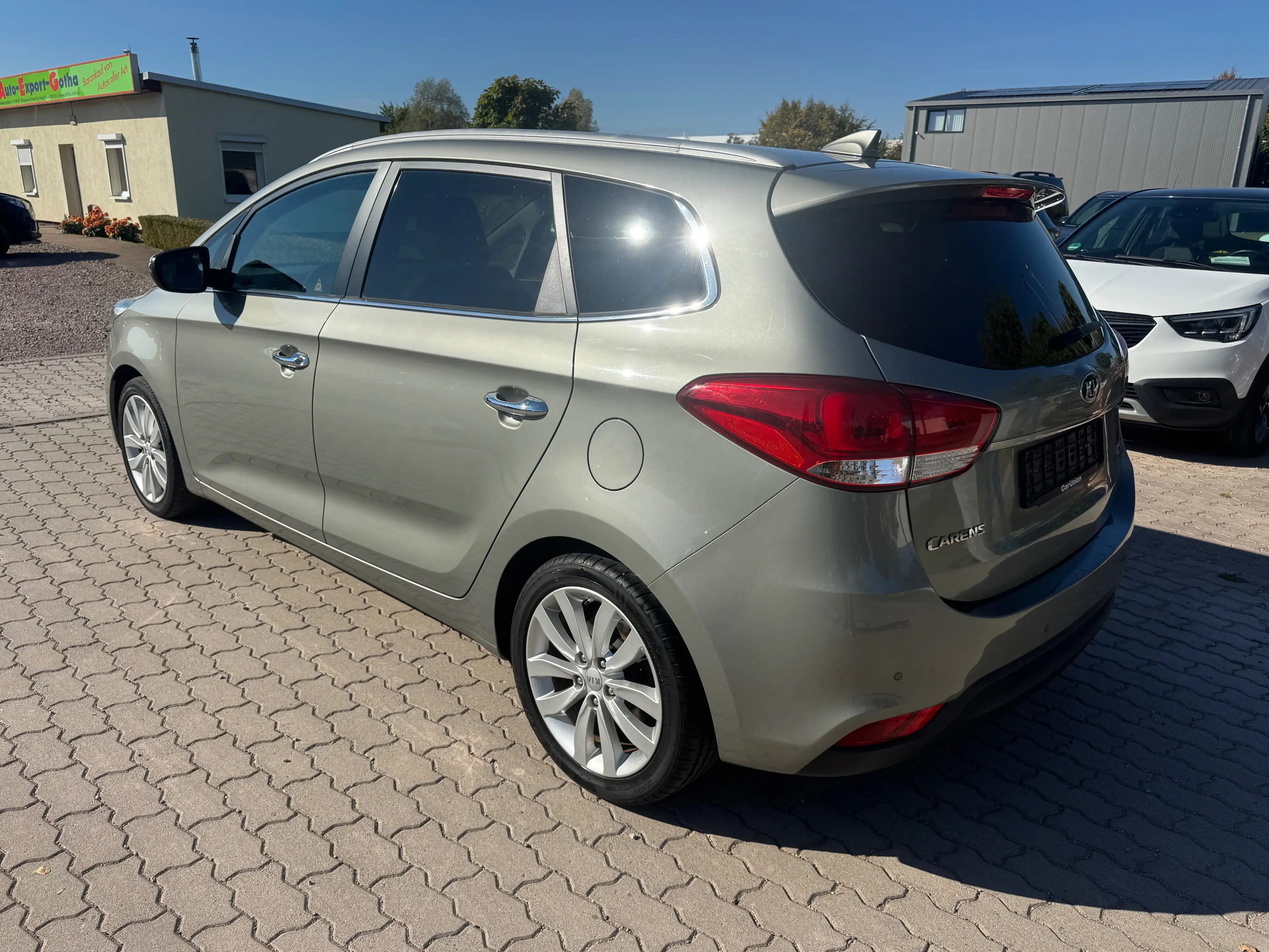Kia Carens Carens Diesel 1.7 CRDi 141 Dream Team Edition — photo 7