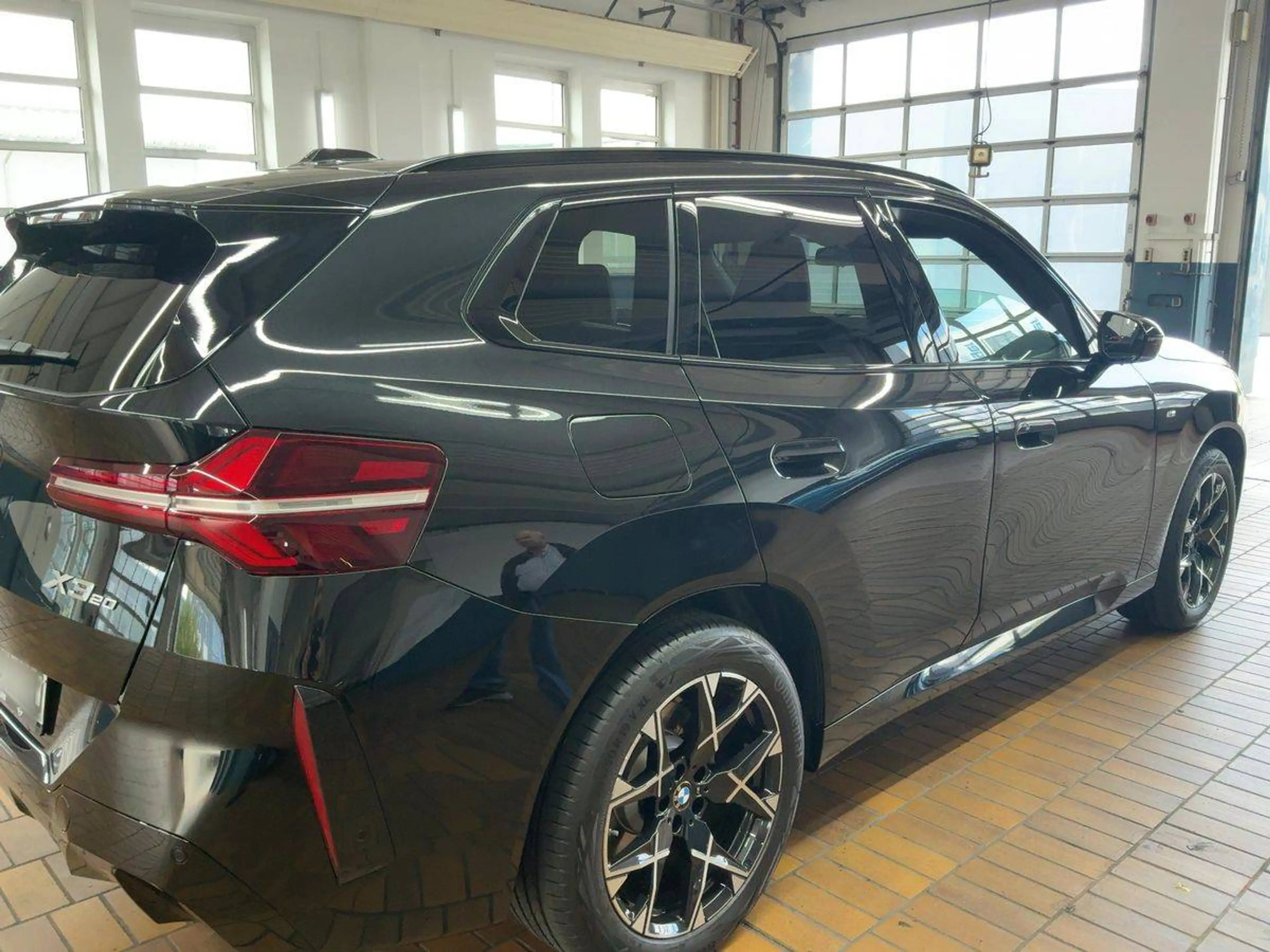 BMW X3 20 xDrive M Sport — photo 4