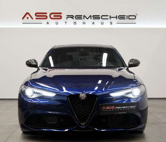 Alfa Romeo Giulia Veloce Q4 Lusso *2.HD *H&K *Bi-Xenon *19