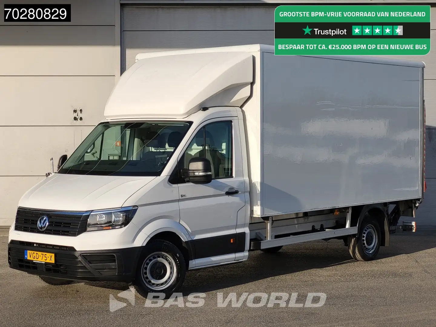 Volkswagen Crafter 140pk Laadklep Automaat Airco Cruise Euro6 Koffer Wit - 1