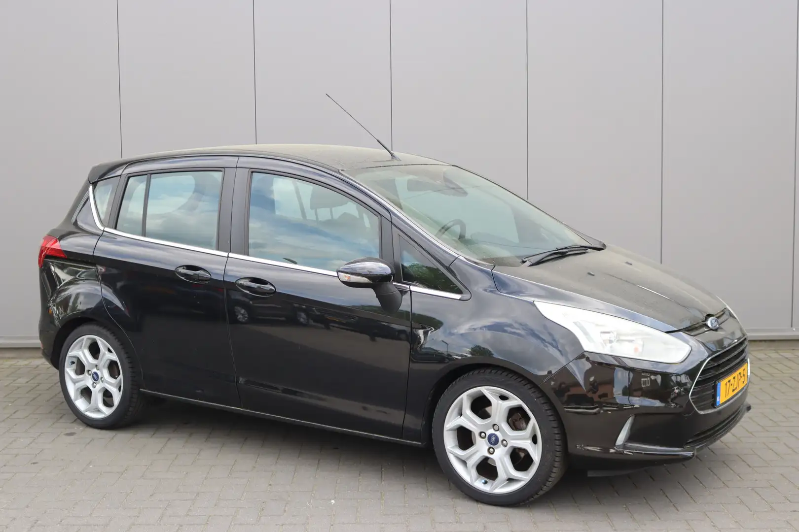 Ford B-Max 100PK EcoB. Titanium X-Pack/Trekhaak/Cruise-contro Negru - 2