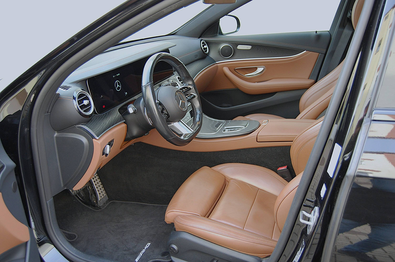 Mercedes-Benz E 400 4Matic AMG Line Sportpaket — photo 9
