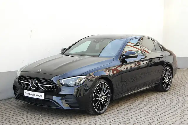 Mercedes-Benz E 400 E 400d 4Matic AMG Line Sportpaket