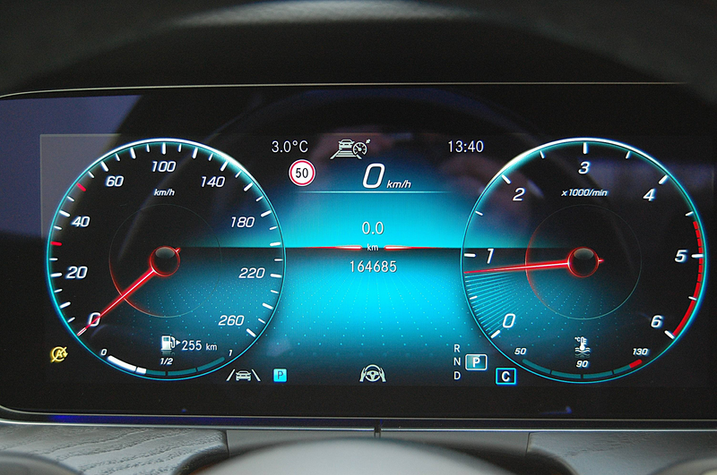 Mercedes-Benz E 400 4Matic AMG Line Sportpaket — photo 13