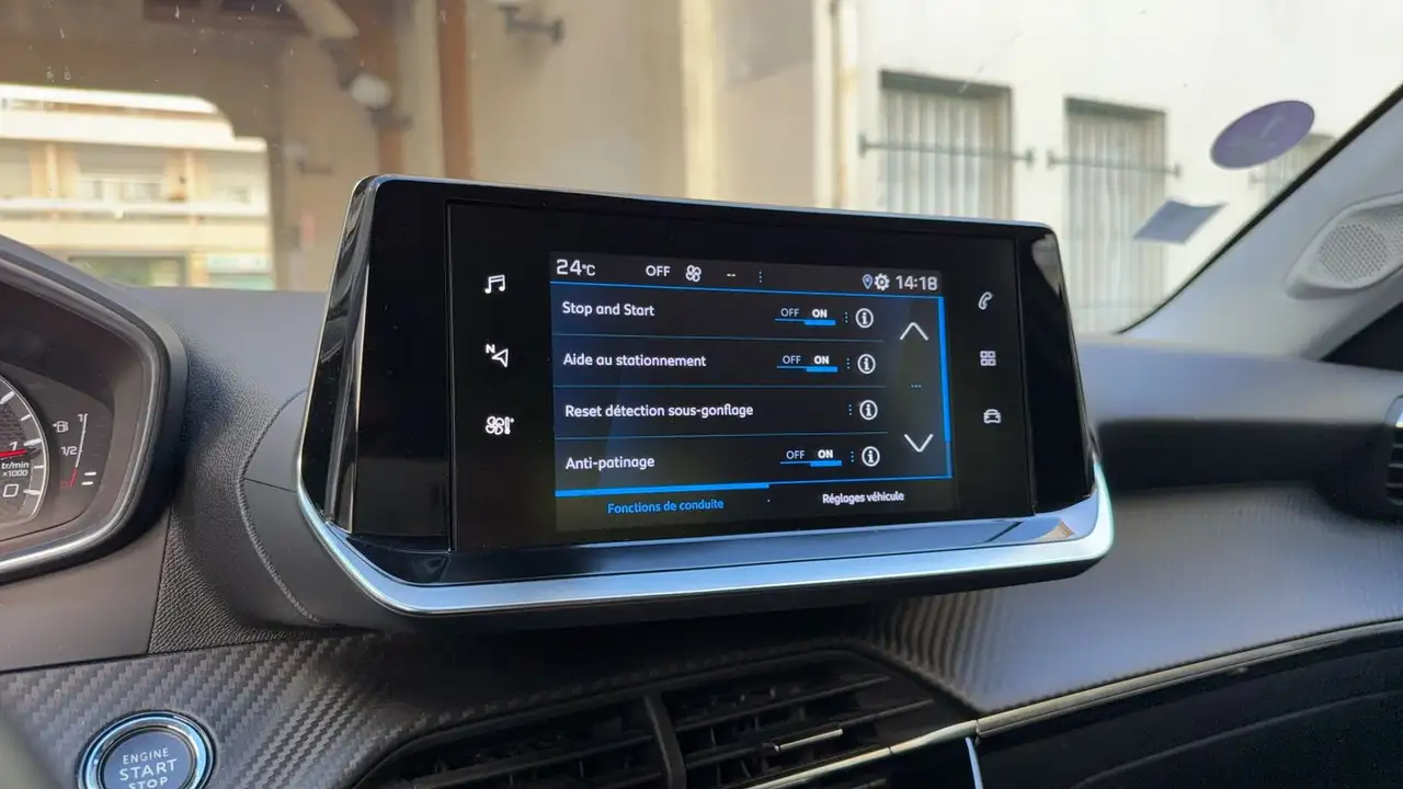 Peugeot 2008 2008 — photo 23