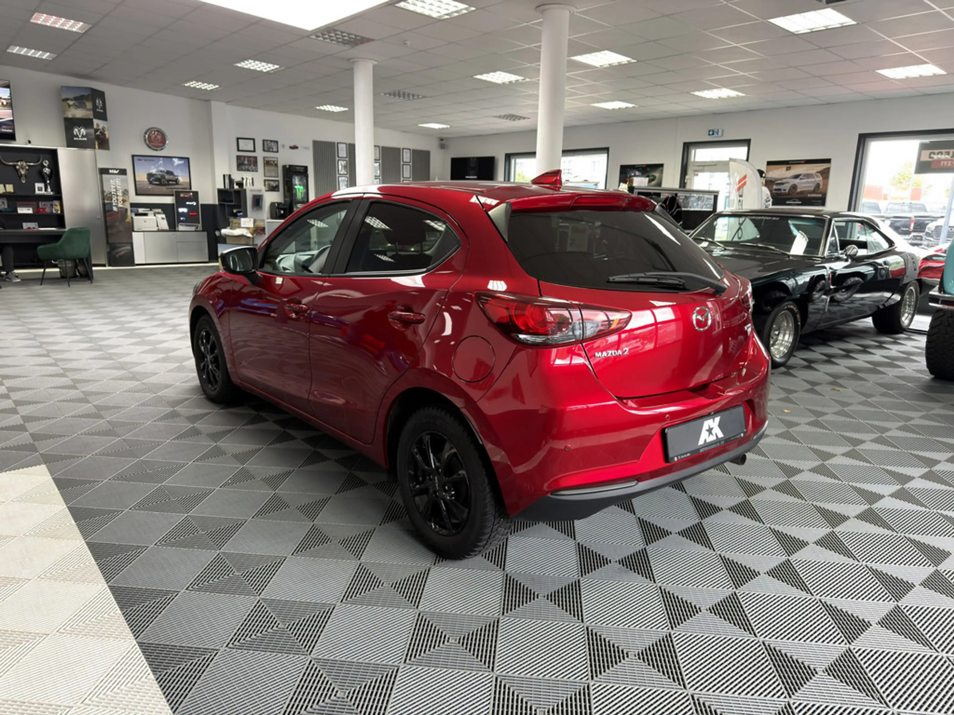 Mazda 2 Lim. 1.5 Kizoku PDC SHZ KAMERA FACEL. LED — photo 4