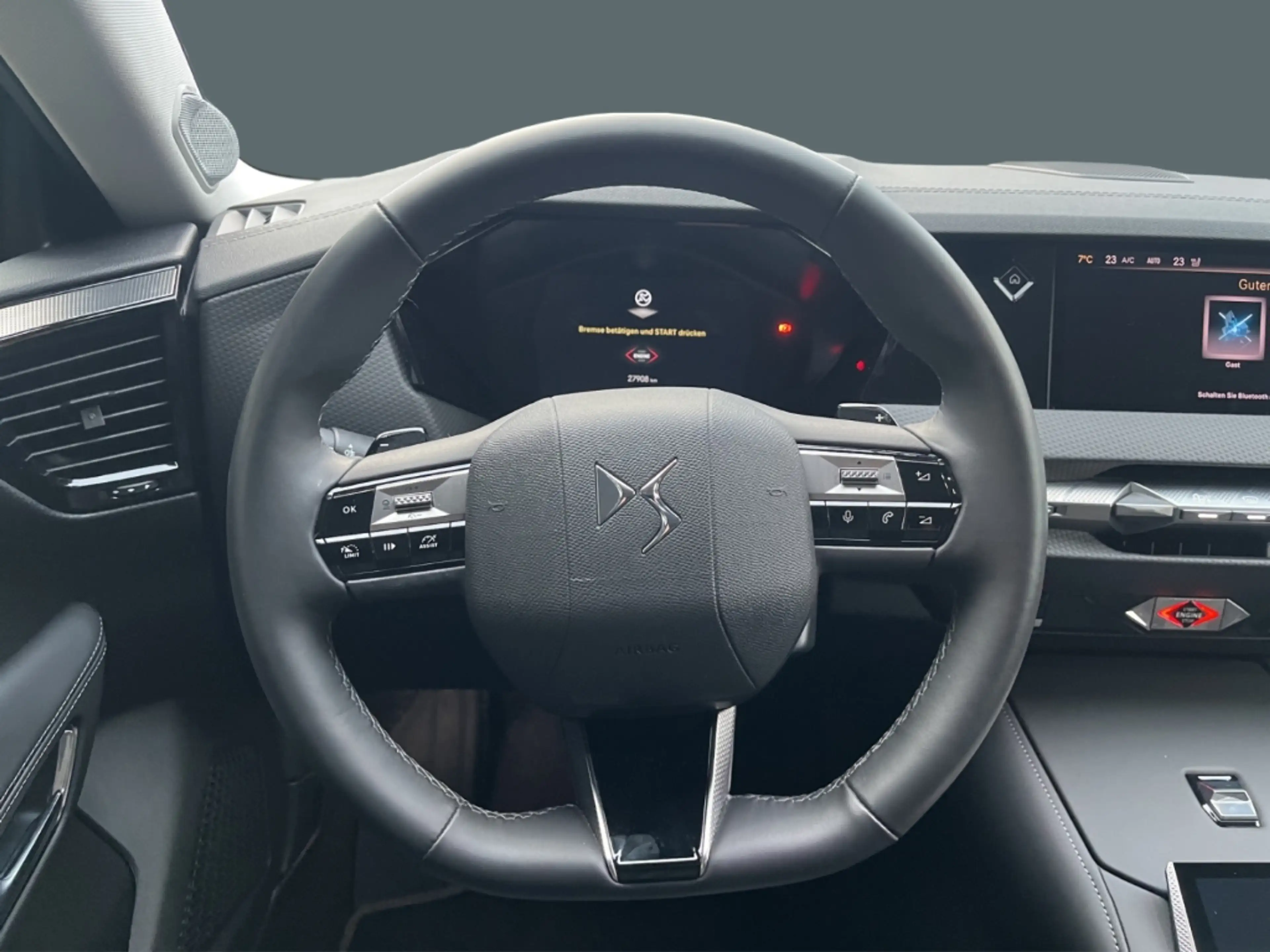 DS Automobiles DS 4 Rivoli HUD El. Panodach Navi Leder 360 Kamera Mass — photo 10