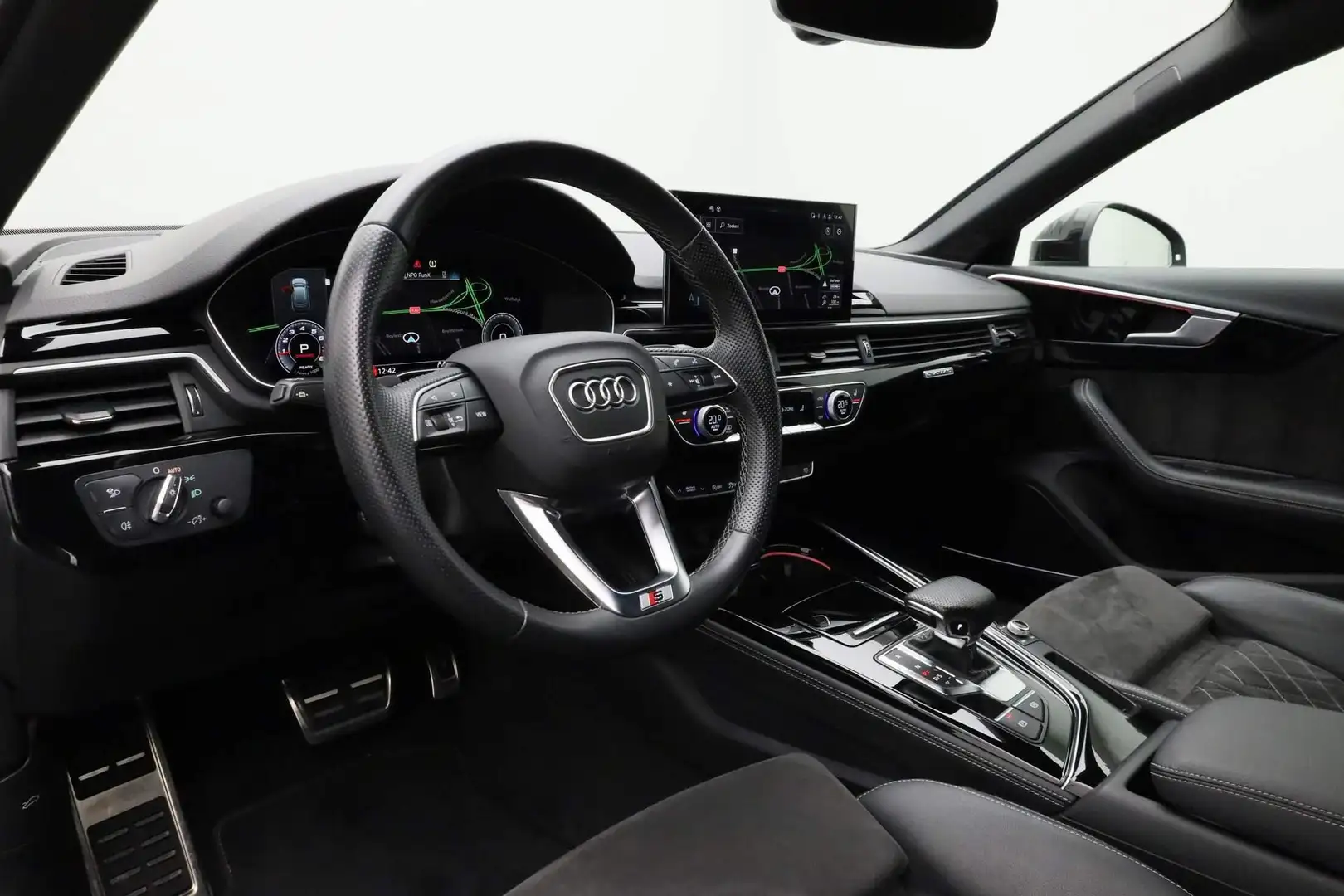 Audi A4 Avant 45 TFSI 265 pk S-tronic quattro S edition | Grijs - 2