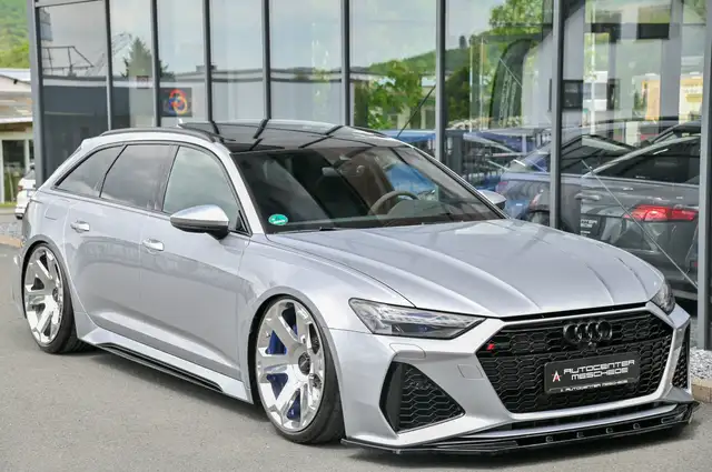 Audi RS6 view 3