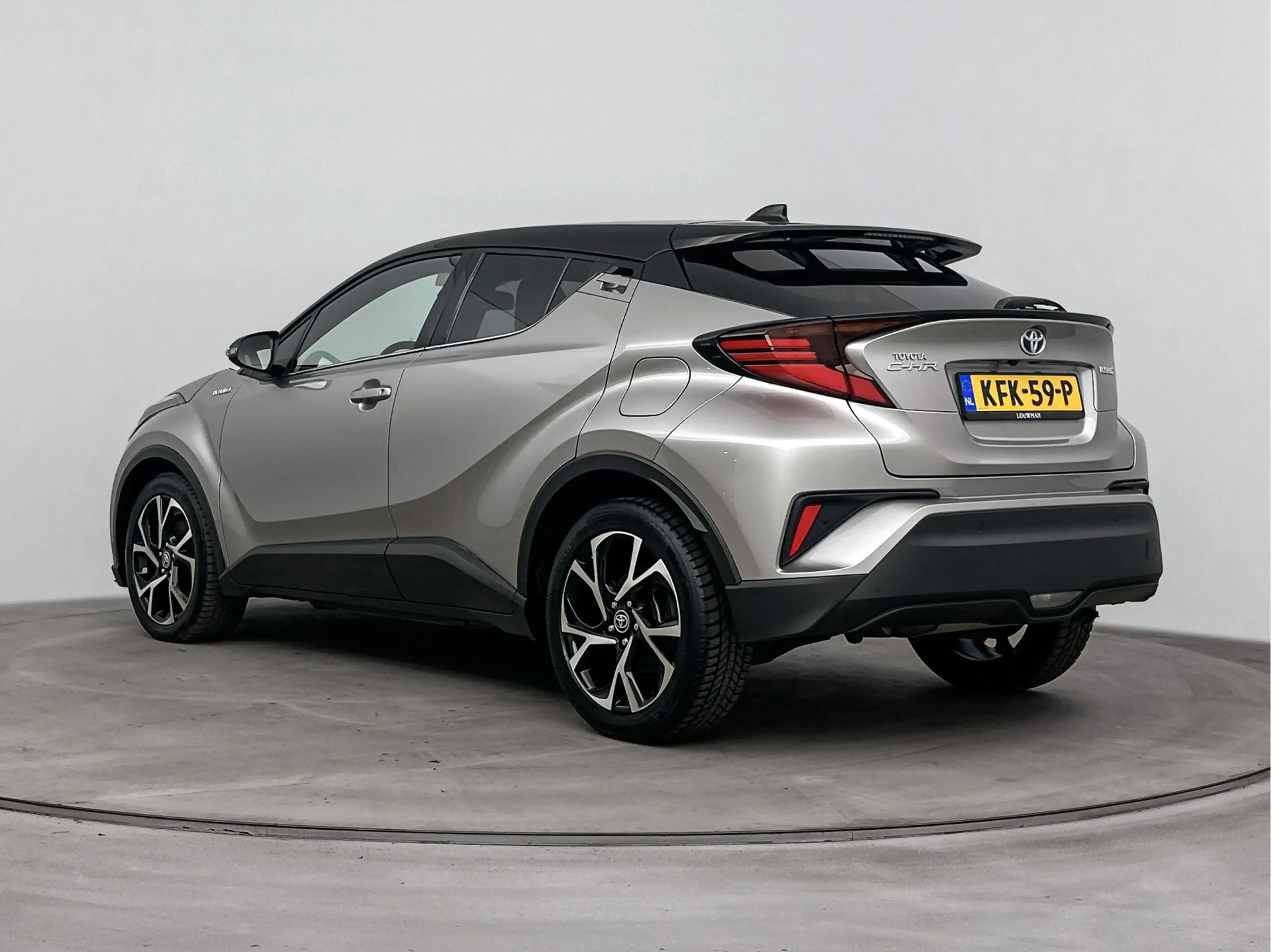 Toyota C-HR 1.8 Hybrid Bi-Tone — photo 13