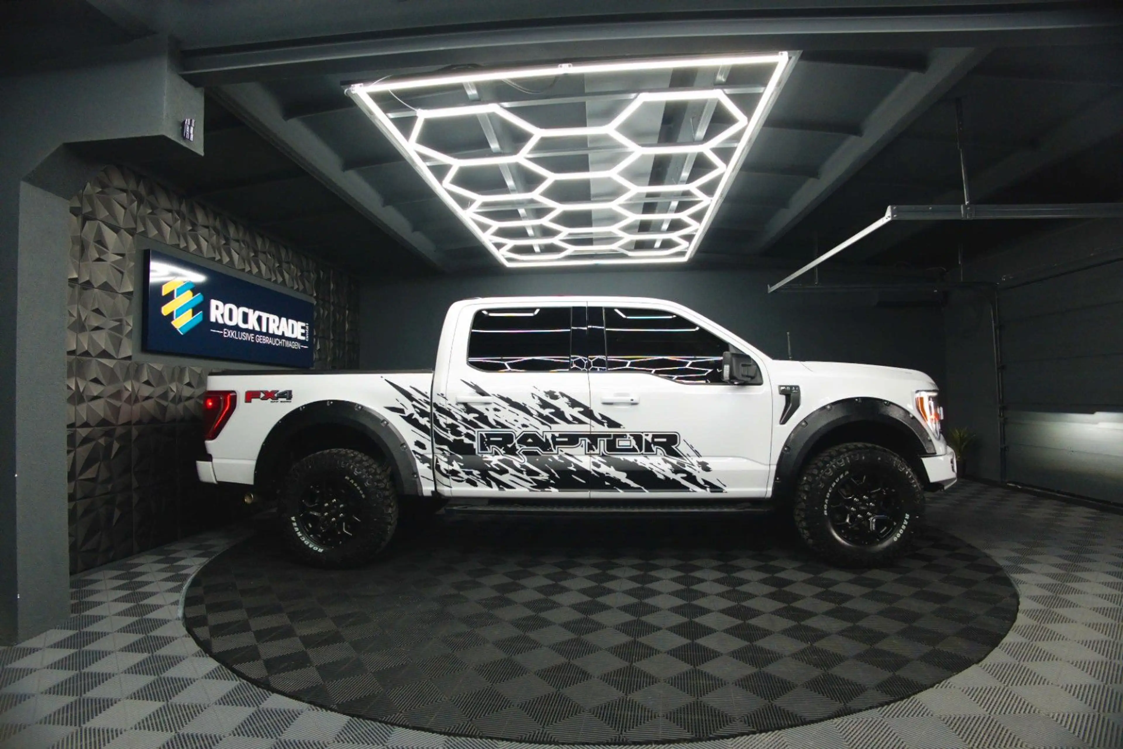Ford F 150 F150 5.0L V8 4x4 Offroad SuperCrew RAPTOR 19% — photo 7