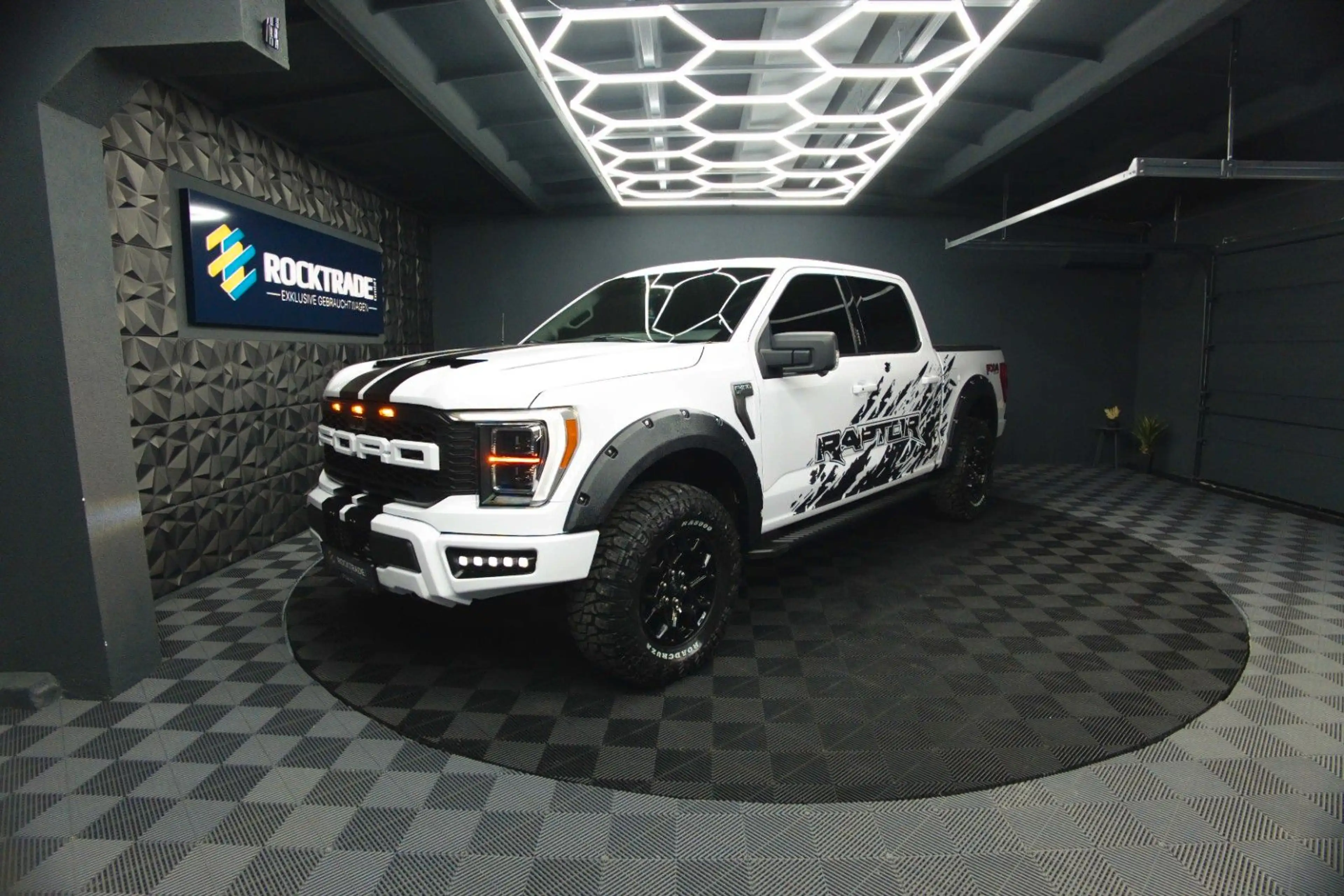 Ford F 150 F150 5.0L V8 4x4 Offroad SuperCrew RAPTOR 19% — photo 2