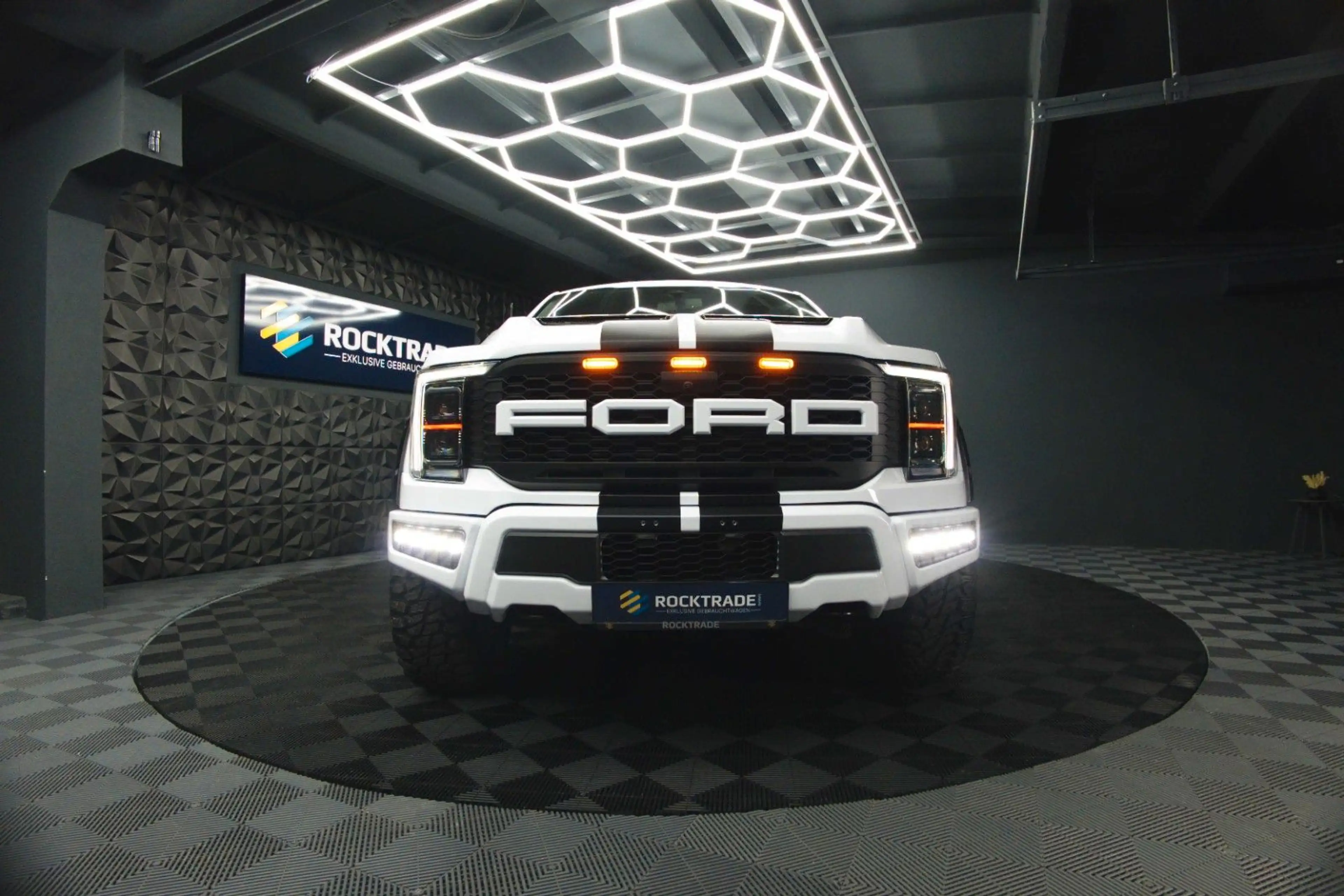 Ford F 150 F150 5.0L V8 4x4 Offroad SuperCrew RAPTOR 19%