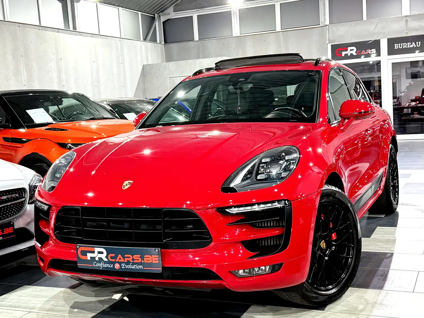 Porsche Macan GTS 3.0 V6 Bi-Turbo // RESERVER // RESERVED // Rouge - 1