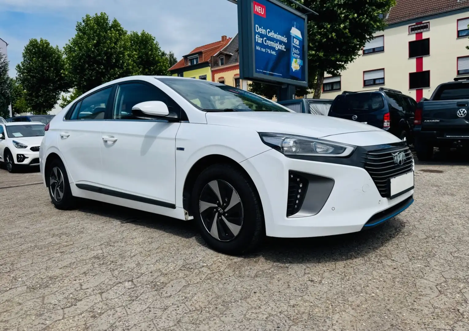 Hyundai IONIQ Premium Hybrid 1.Hand Navi Kamera Leder SH Blanco - 1