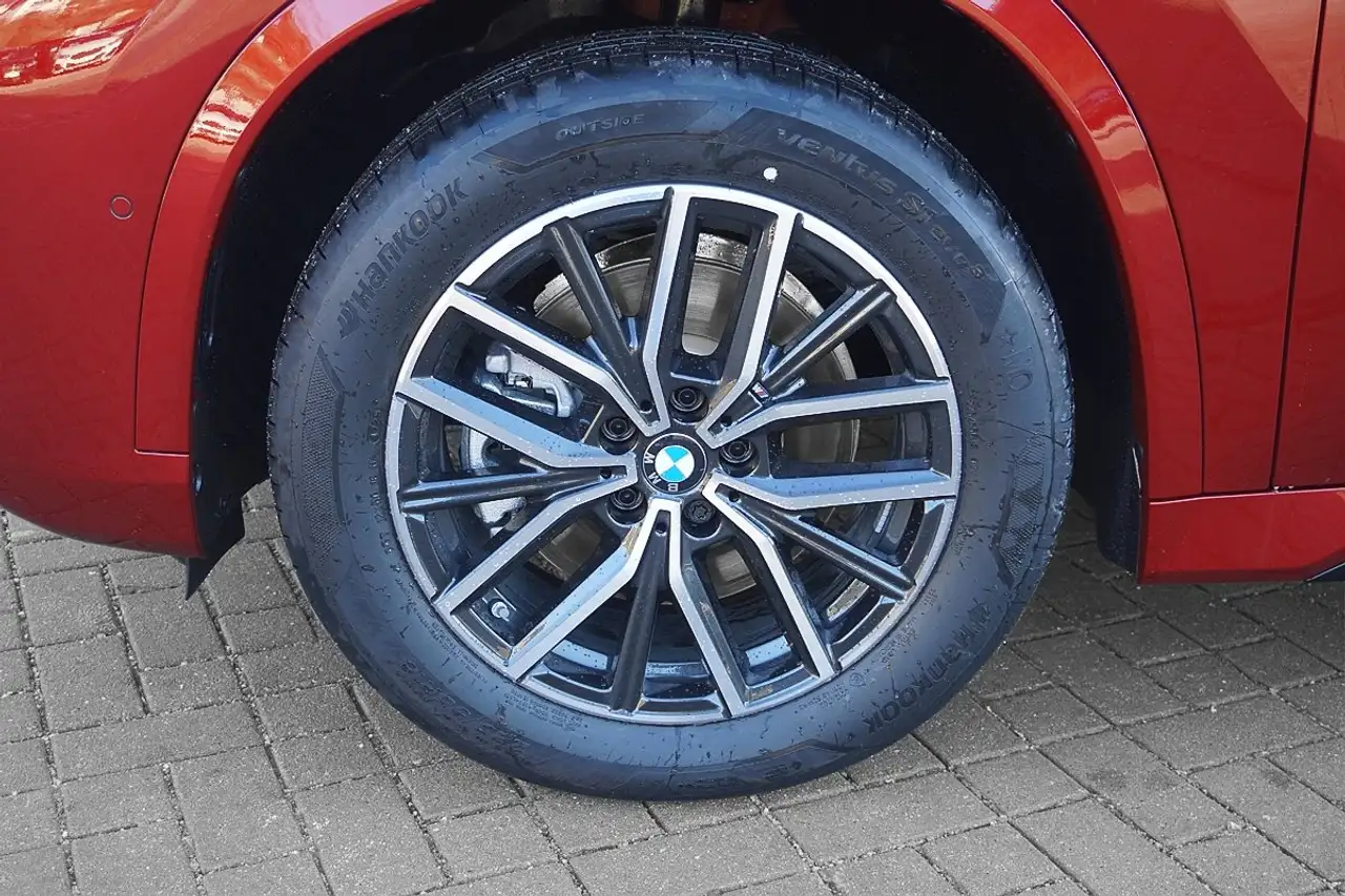 BMW X1 sDrive20i M Sport AHK HeadUp 360Kamera ACC Sportsi 3