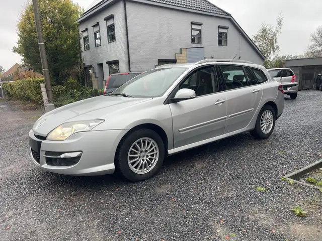 Renault Laguna Grandtour dCi Airco,Gps,Leder,Sensoren,...