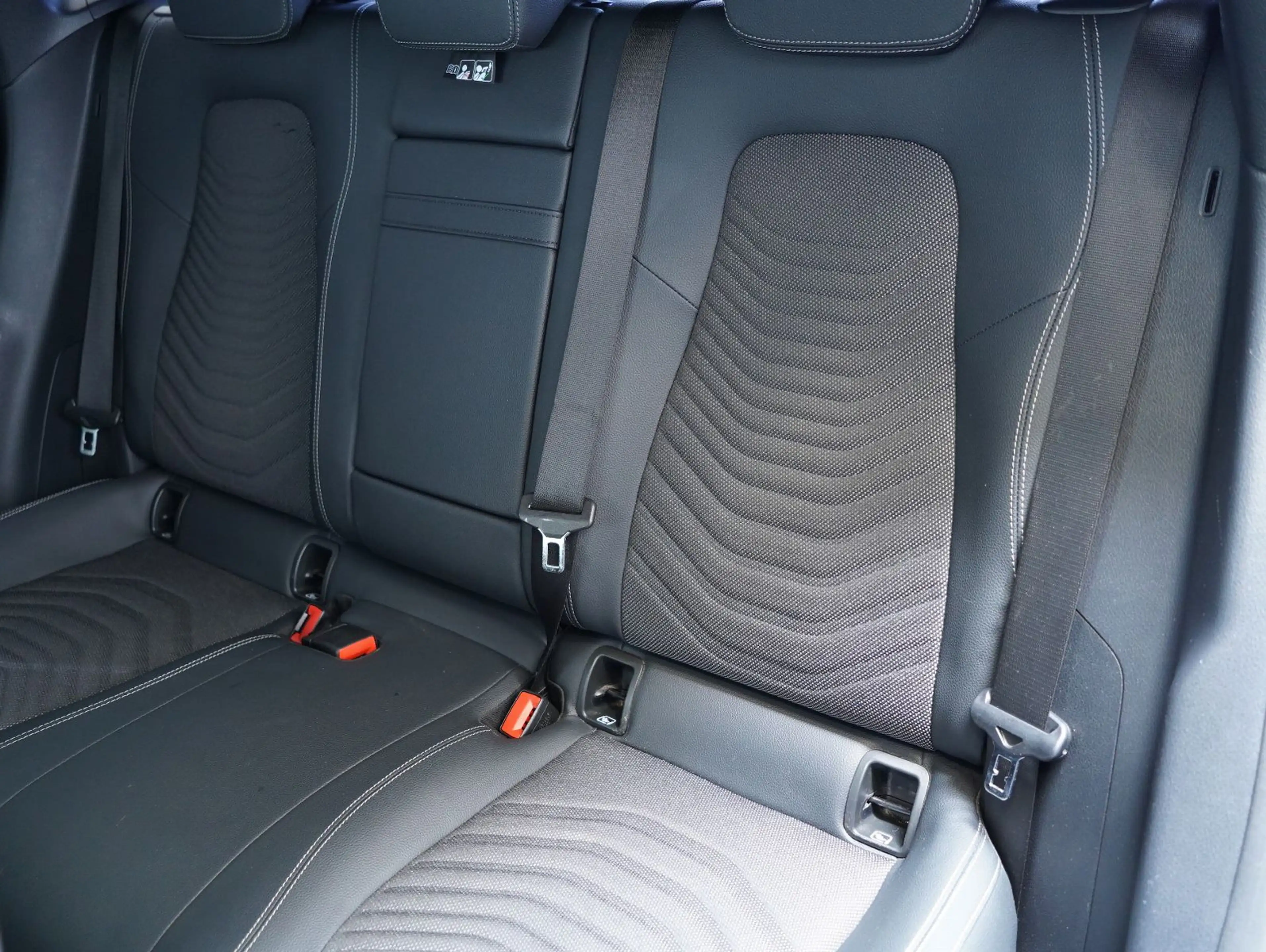 Mercedes-Benz EQA 250 Progressive AC/DC/WIDESCREEN/KAMERA/SOH — photo 14