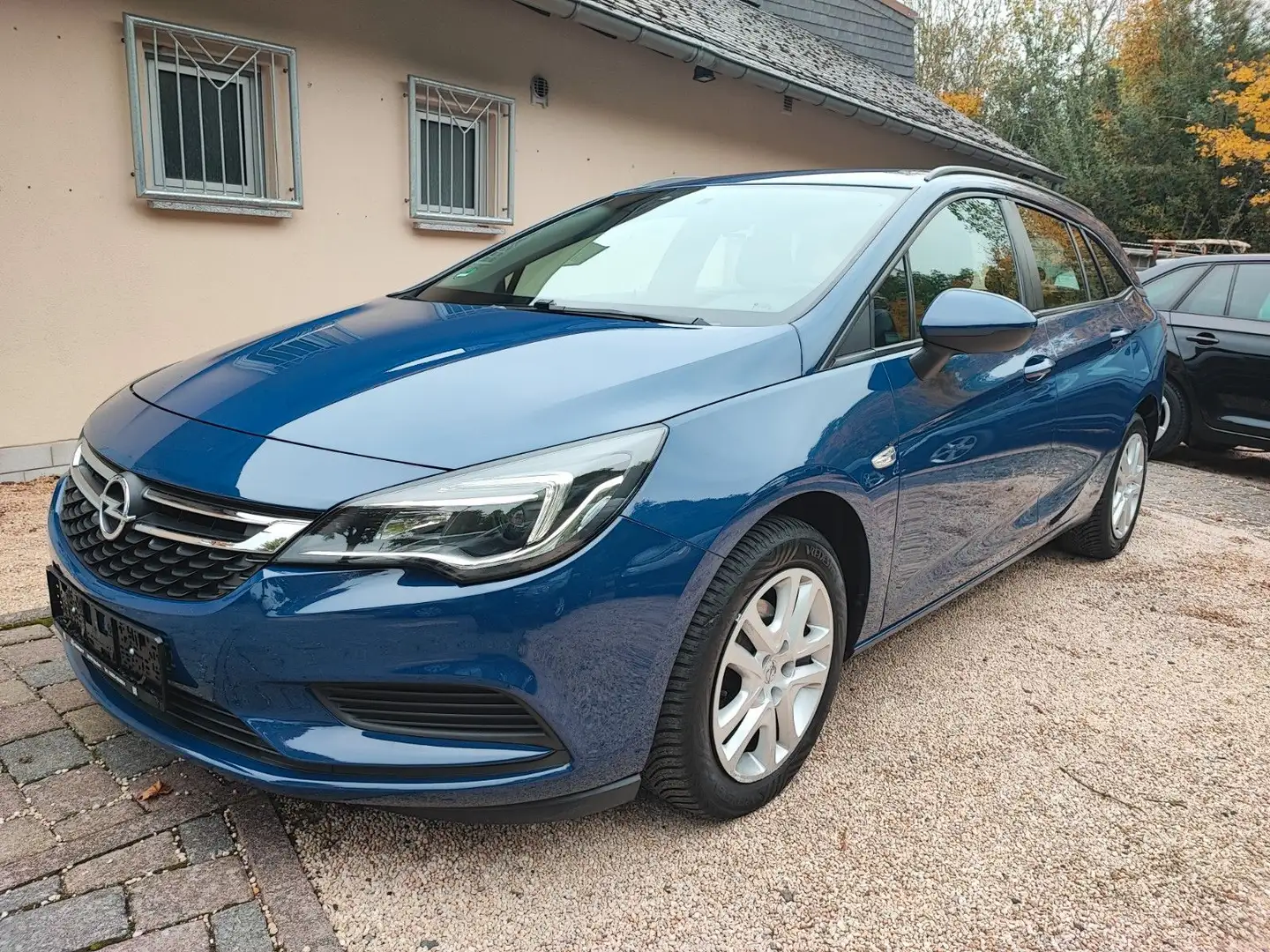 Opel Astra K Sports Tourer Edition Start/Stop-NAVI Bleu - 1