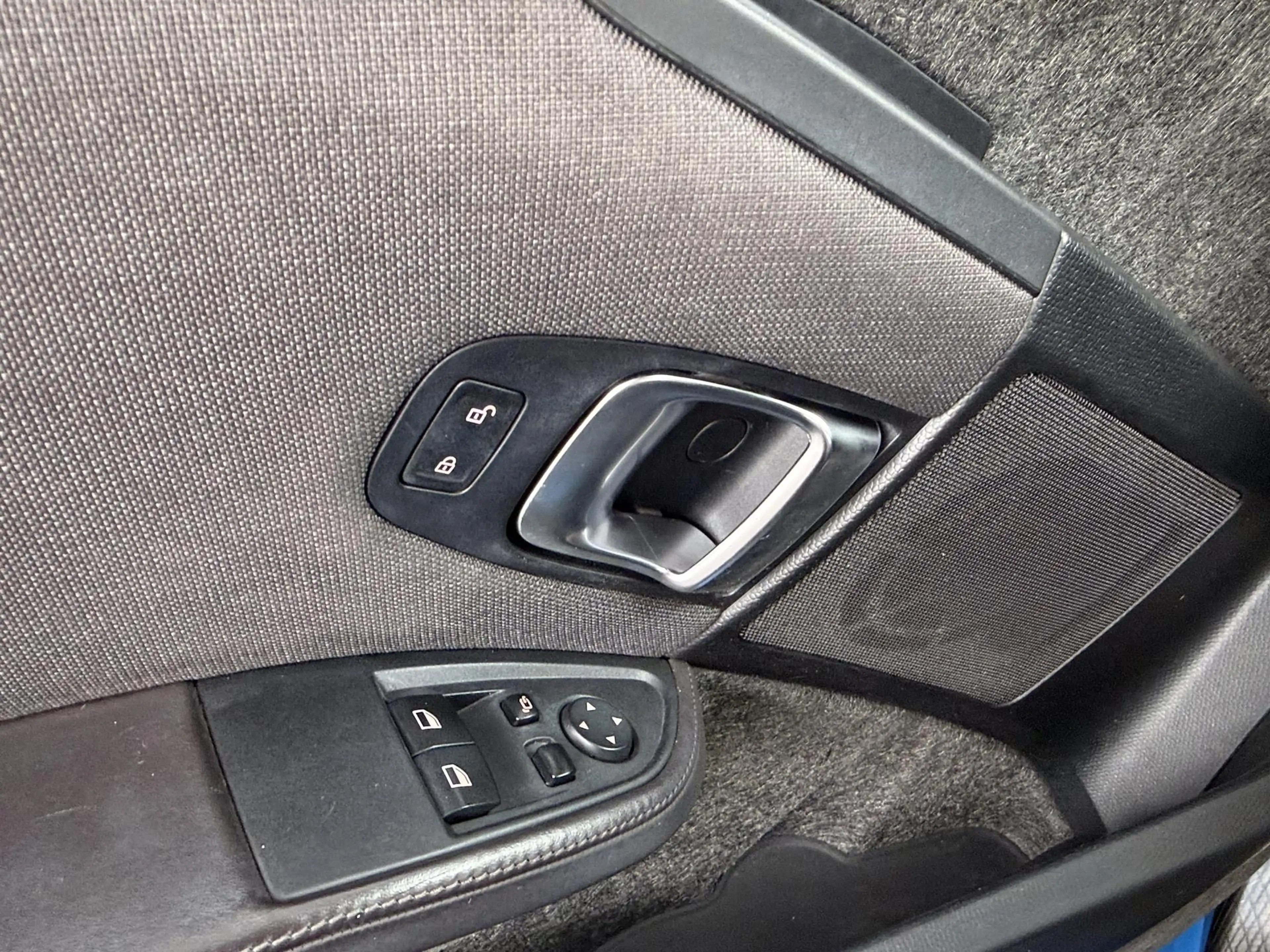 BMW i3 S 94Ah 33 kWh SoH 86,9% | ACC | Panoramadak | Warm — photo 28