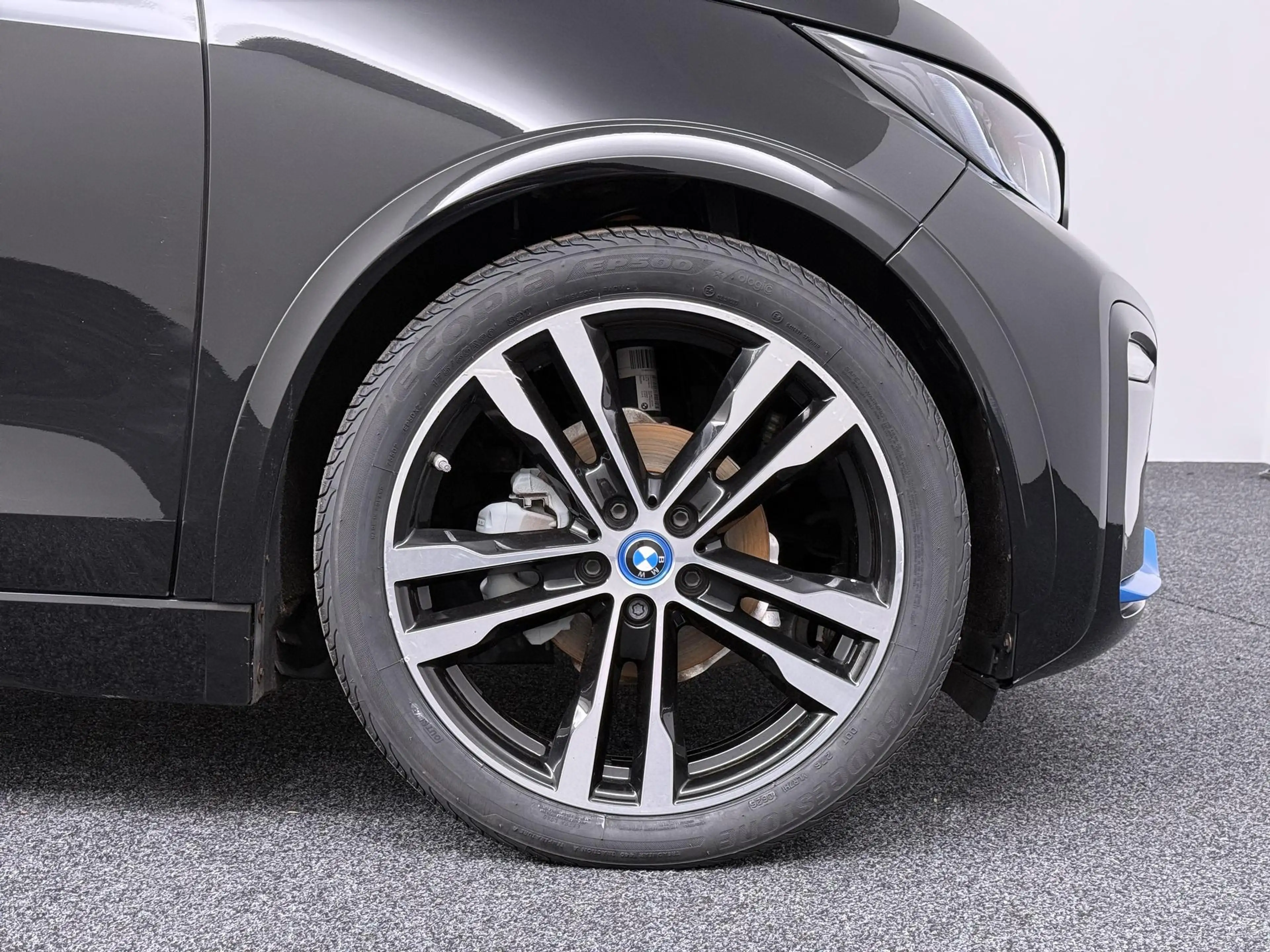 BMW i3 S 94Ah 33 kWh SoH 86,9% | ACC | Panoramadak | Warm — photo 13