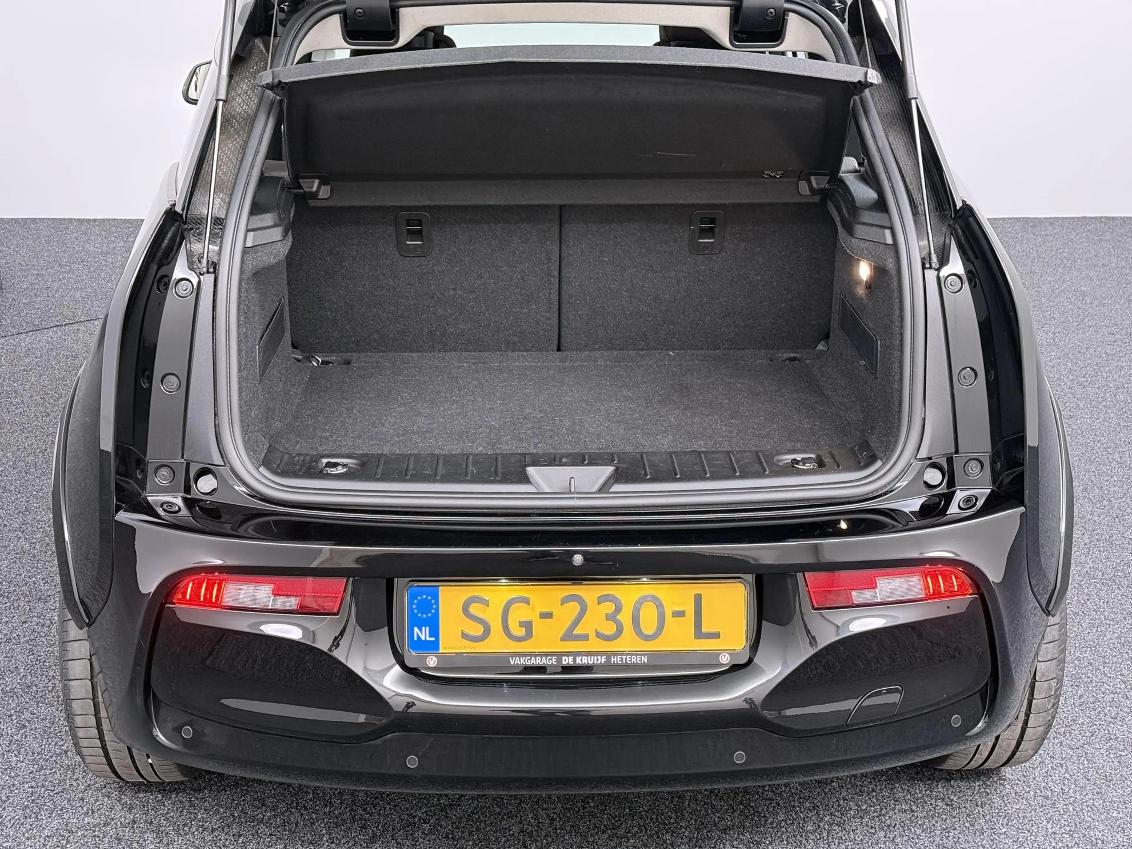 BMW i3 S 94Ah 33 kWh SoH 86,9% | ACC | Panoramadak | Warm — photo 8