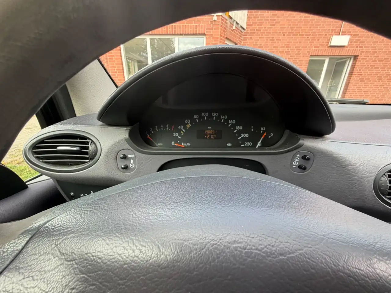 Mercedes-Benz A 140, foto 12