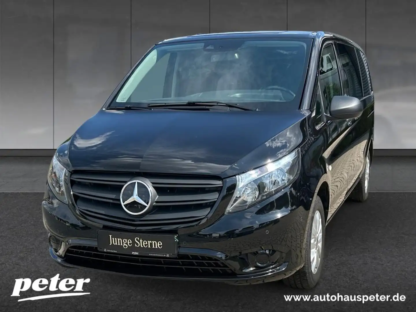Mercedes-Benz Vito 114 CDI Tourer PRO lang Edition/Audio40/ crna - 1