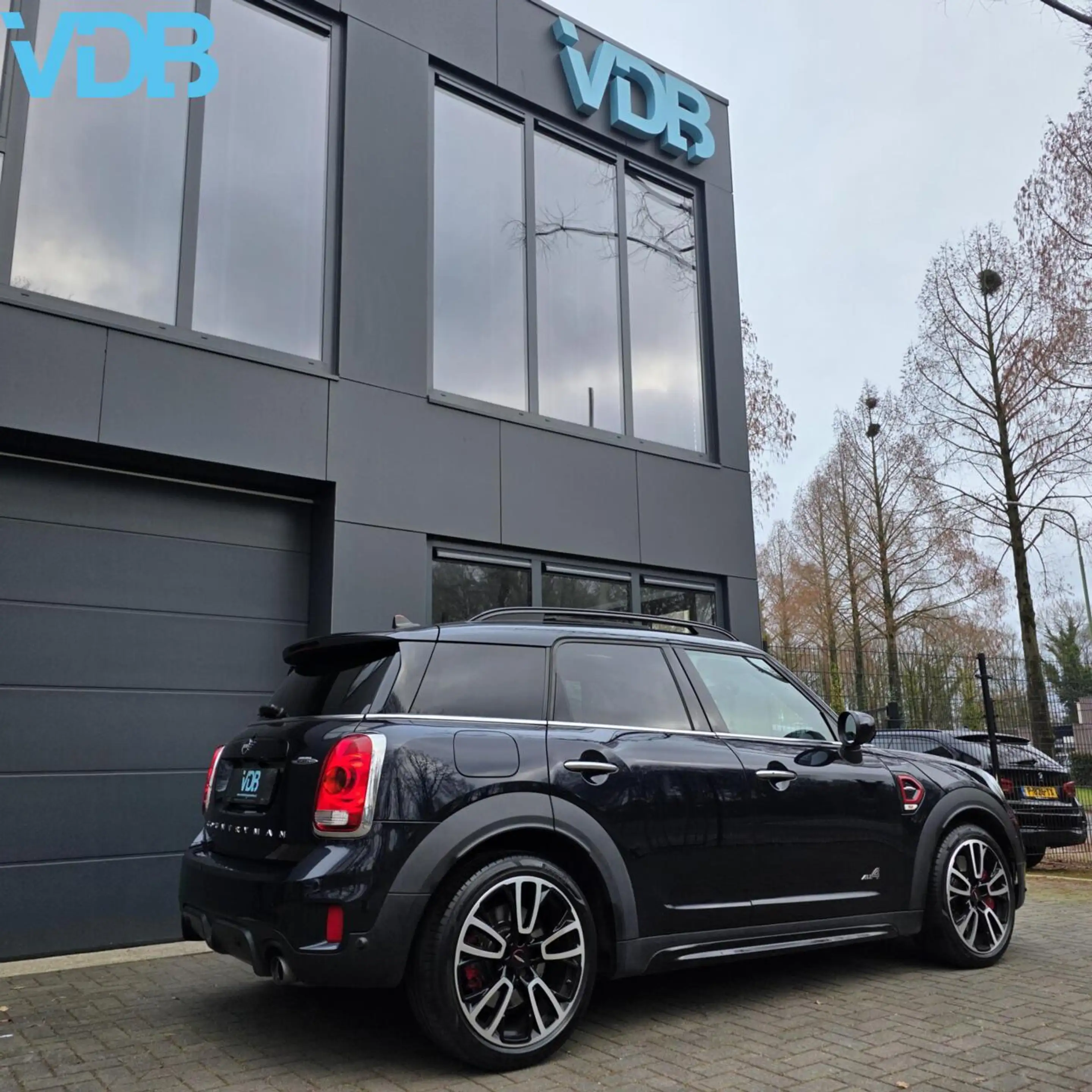 MINI John Cooper Works Countryman 2.0 ALL4 PANO SFEER H&K — photo 8