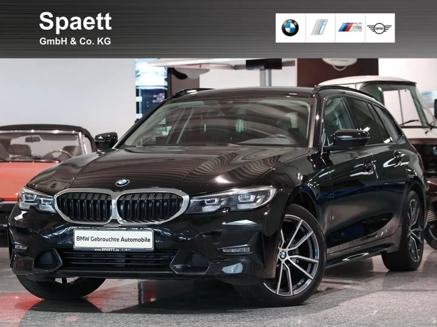 BMW 320 d Touring Sport Line DAB Tempomat AHK Shz Schwarz - 1