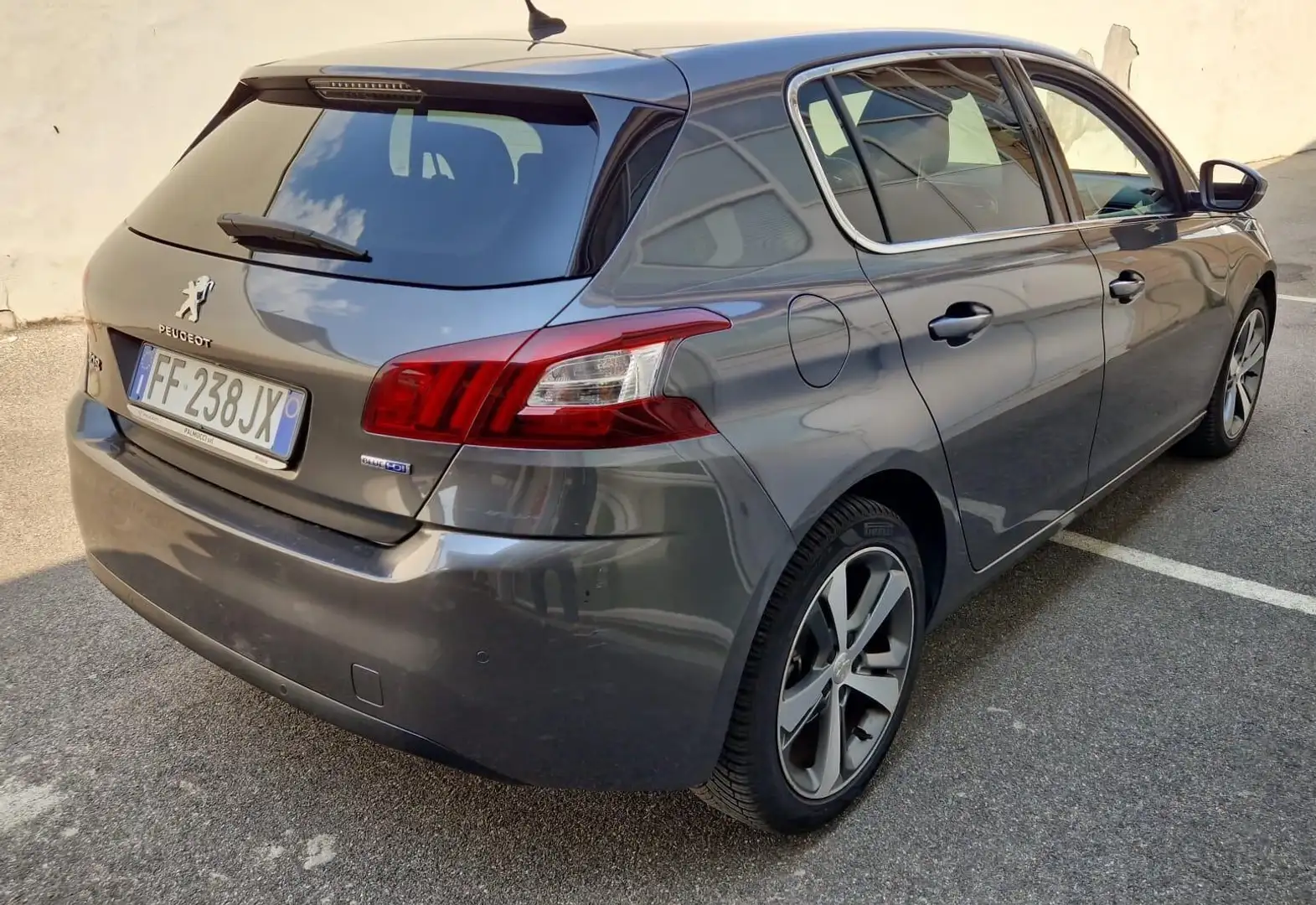Peugeot 308 308 BlueHDi 120 S&S GT Line Gris - 2