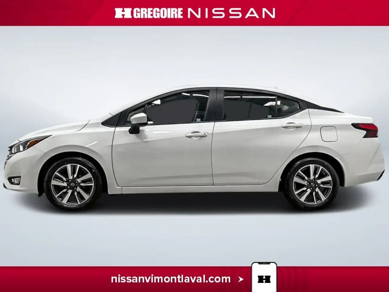 Nissan Versa снимка Nissan Versa