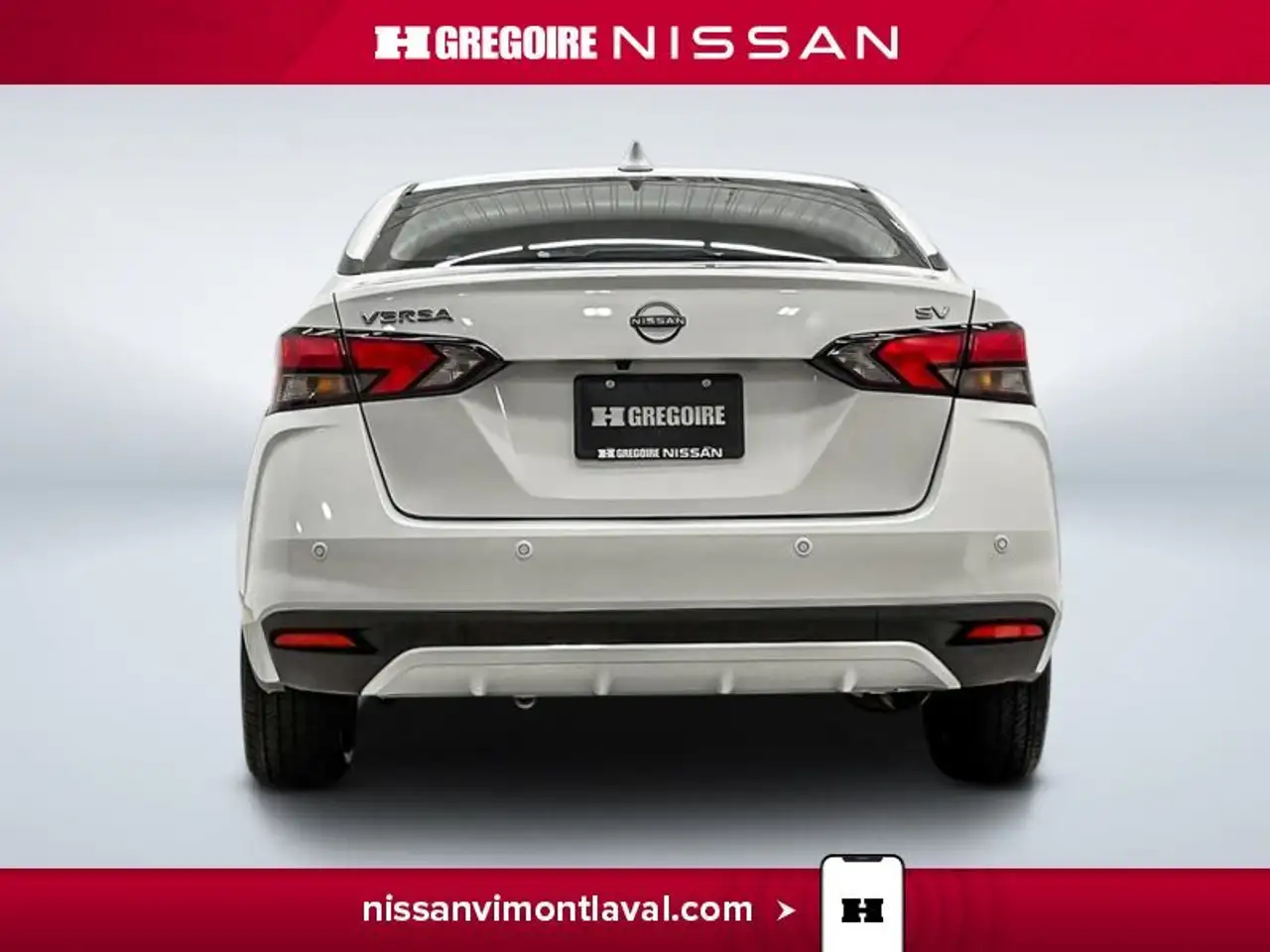 Nissan Versa снимка Nissan Versa