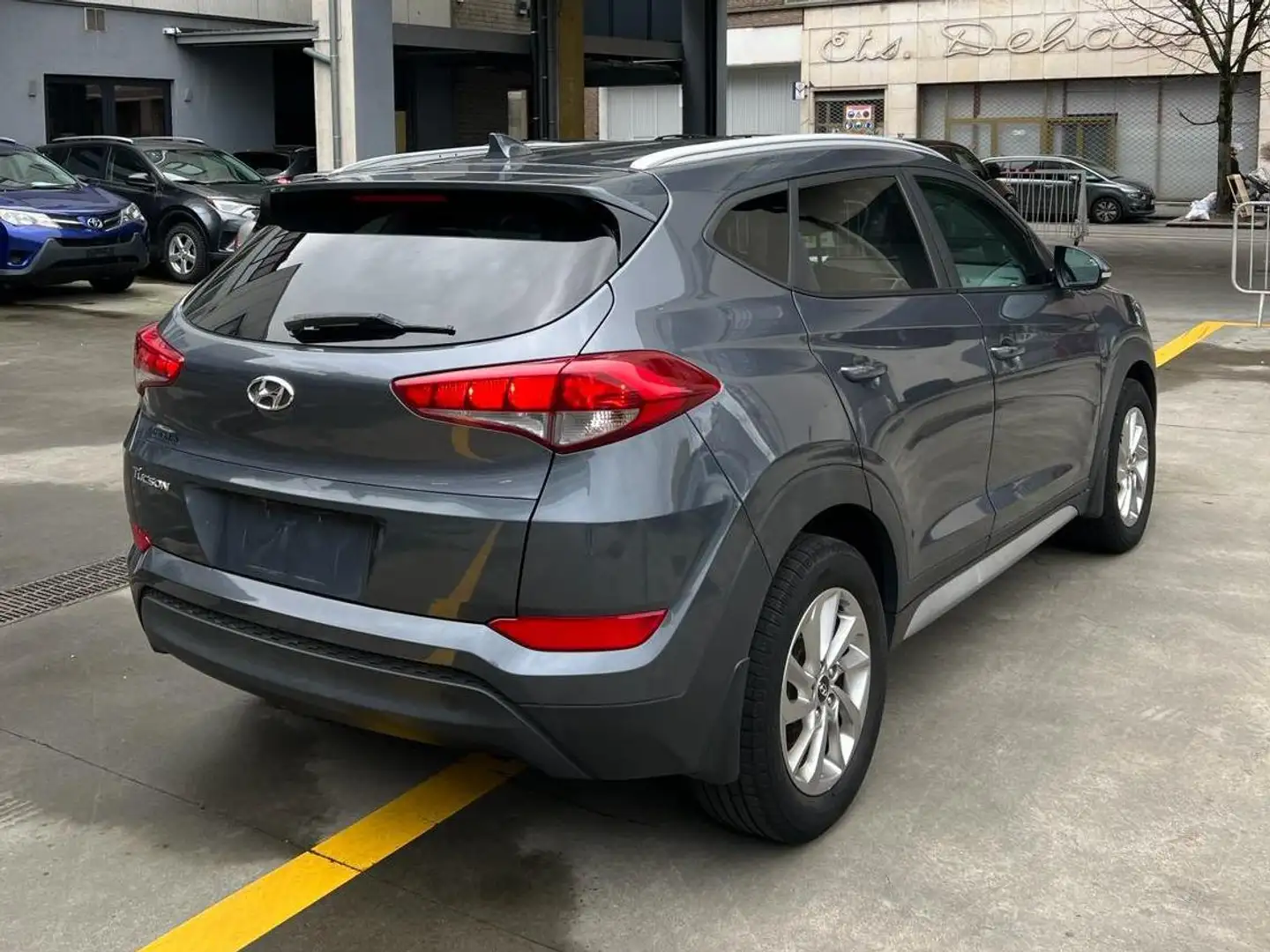 Hyundai TUCSON ONLY FOR EXPORT OUT OF EUROPE Grau - 2