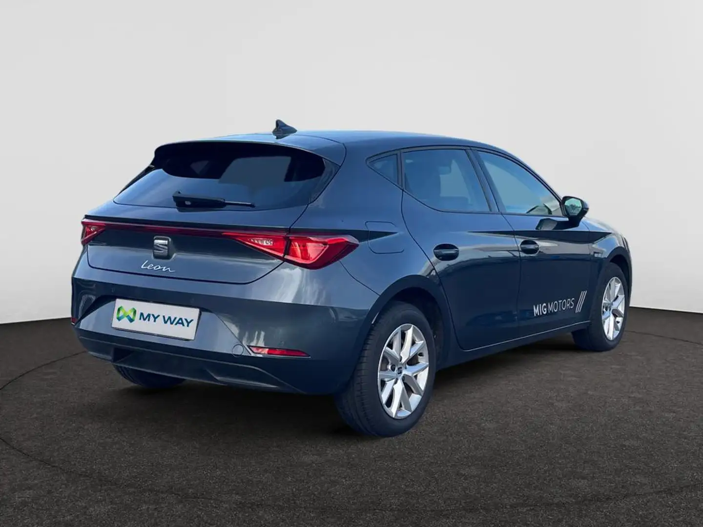SEAT Leon 1.5 eTSI 150pk Automaat Mild Hybrid /// Achteruitrijcamera Gris - 2