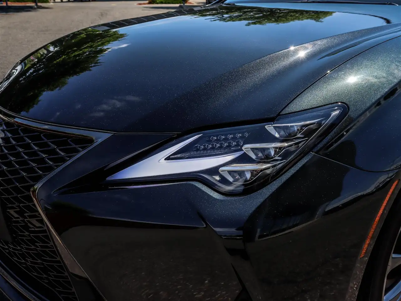 Lexus RC 300 снимка Lexus RC 300