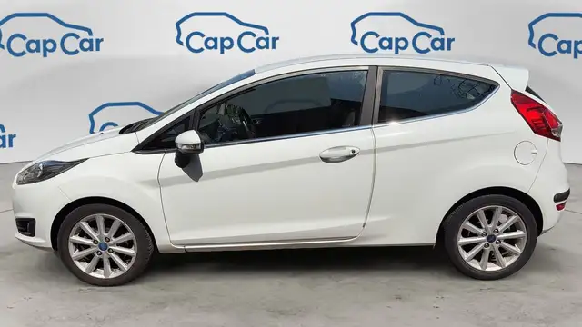 Ford Fiesta view 2