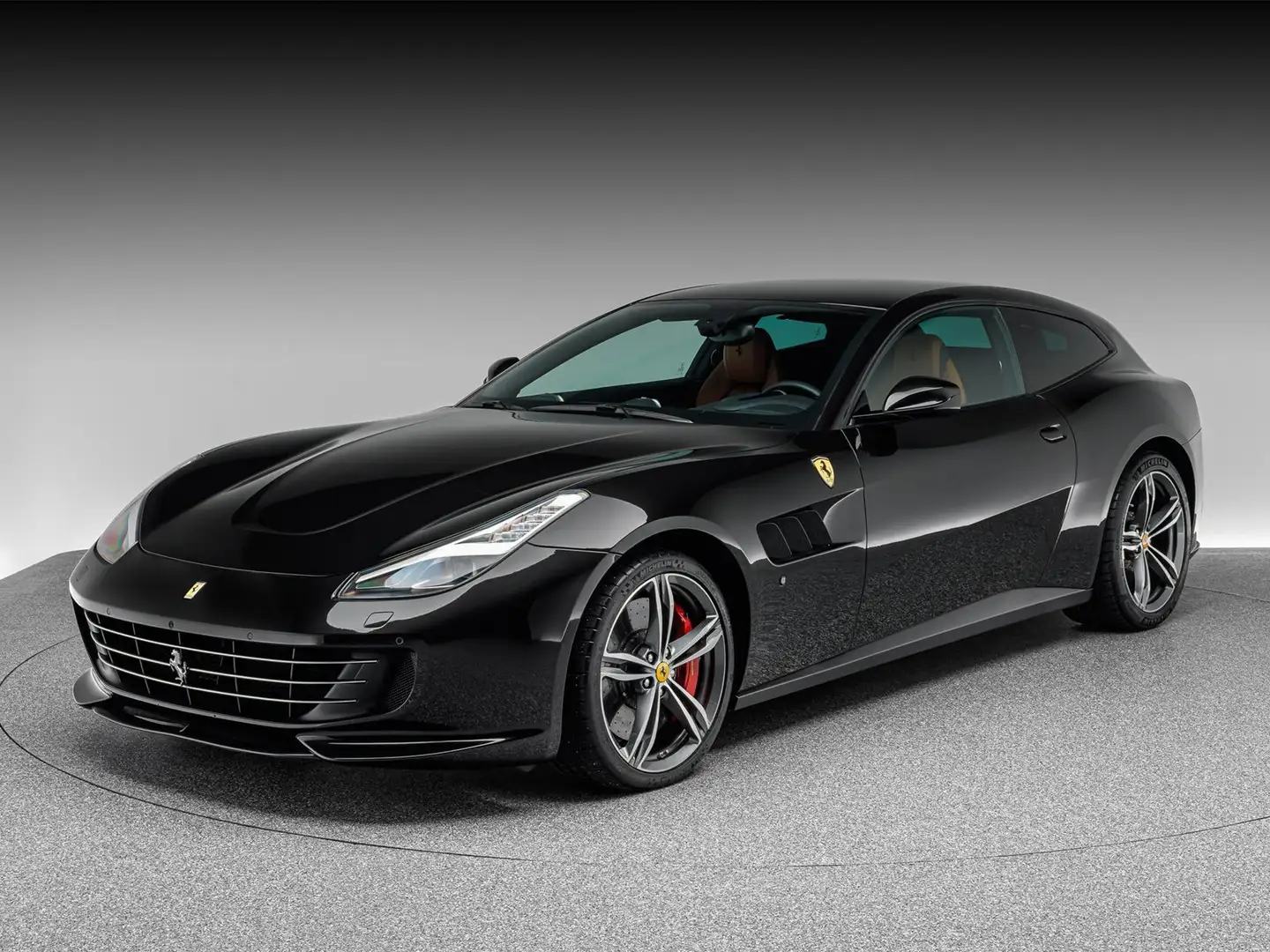 Ferrari GTC4 Lusso GTC4Lusso Noir - 1