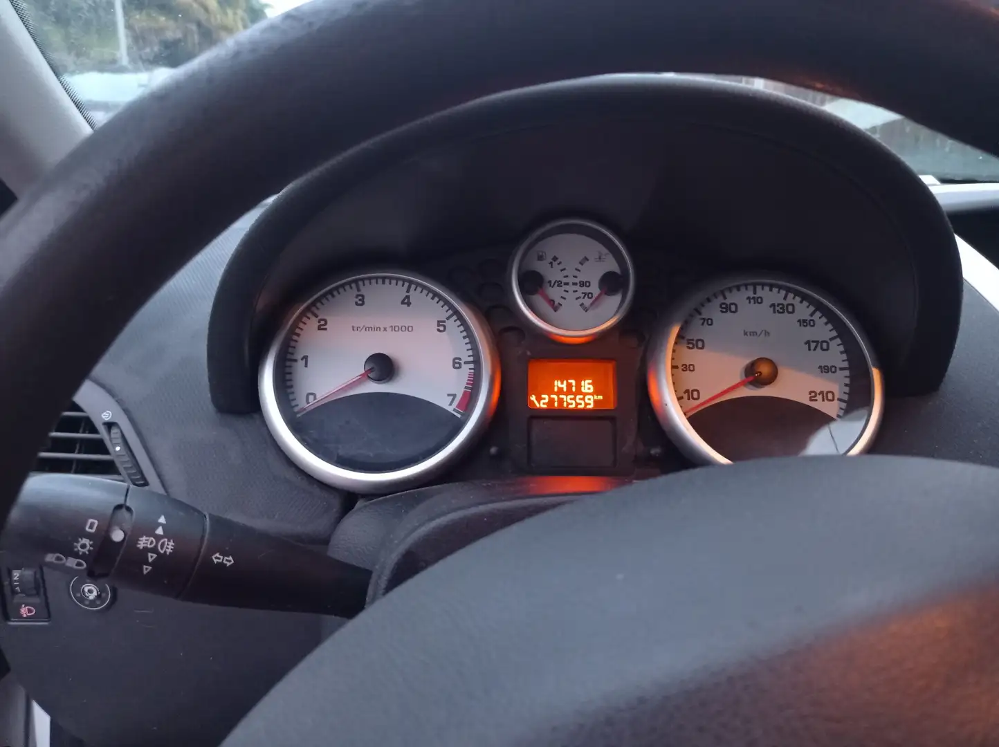 Peugeot 207 5p 1.4 8v X-Line eco-Gpl FL - 2