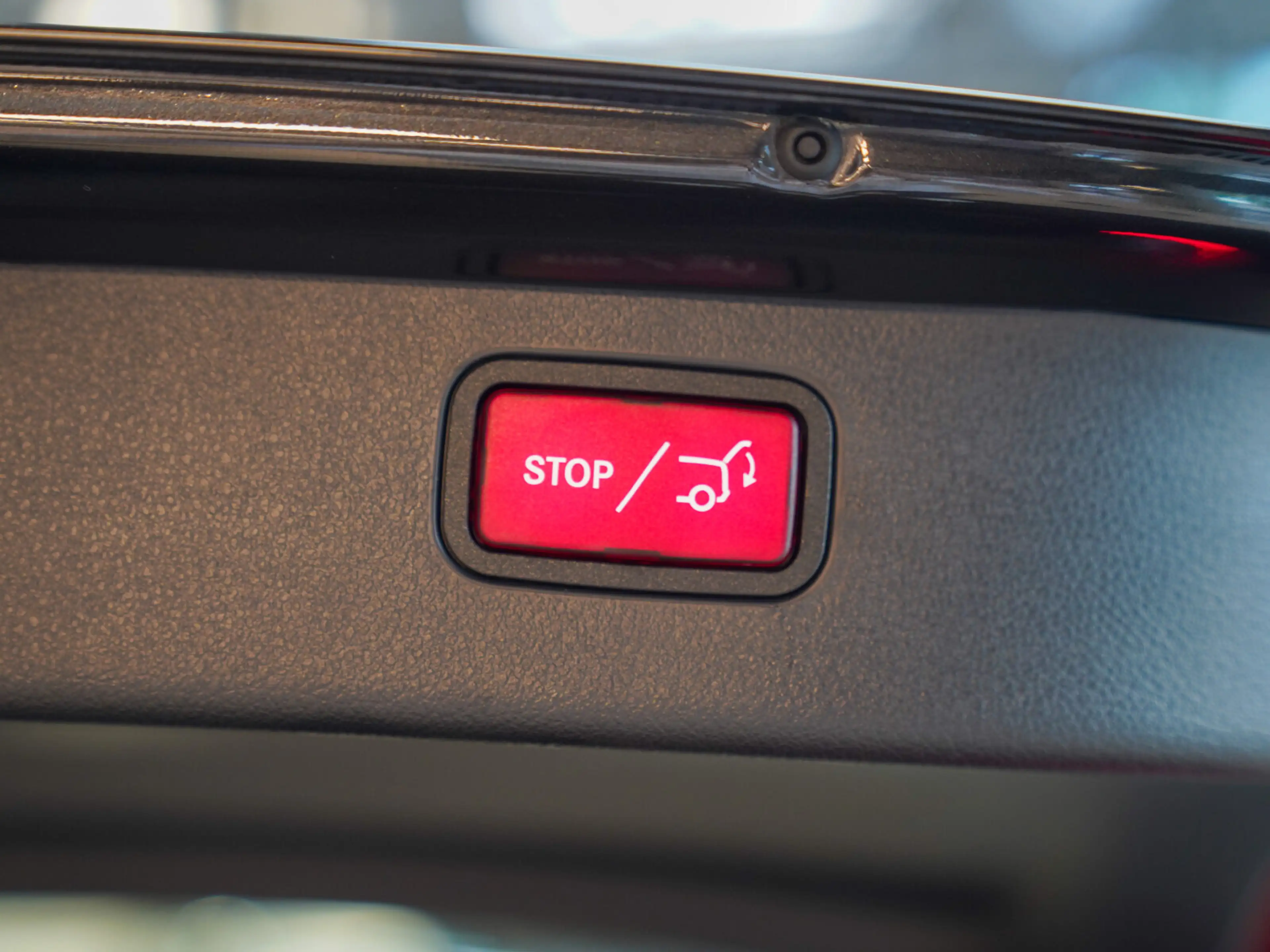 Mercedes-Benz C 220 d T AVANTGARDE Anhängevorrichtung CarPlay — photo 6