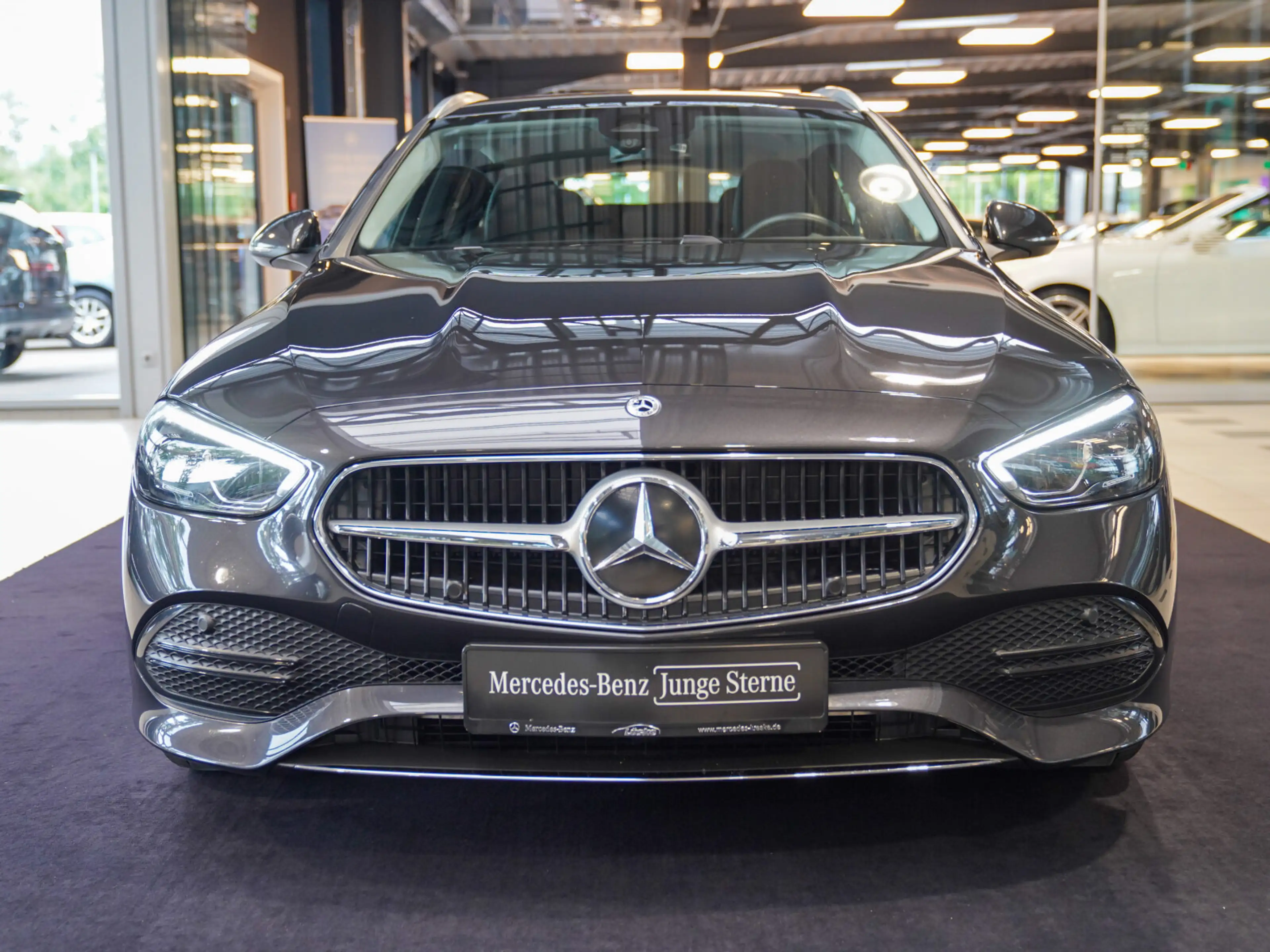 Mercedes-Benz C 220 d T AVANTGARDE Anhängevorrichtung CarPlay — photo 9