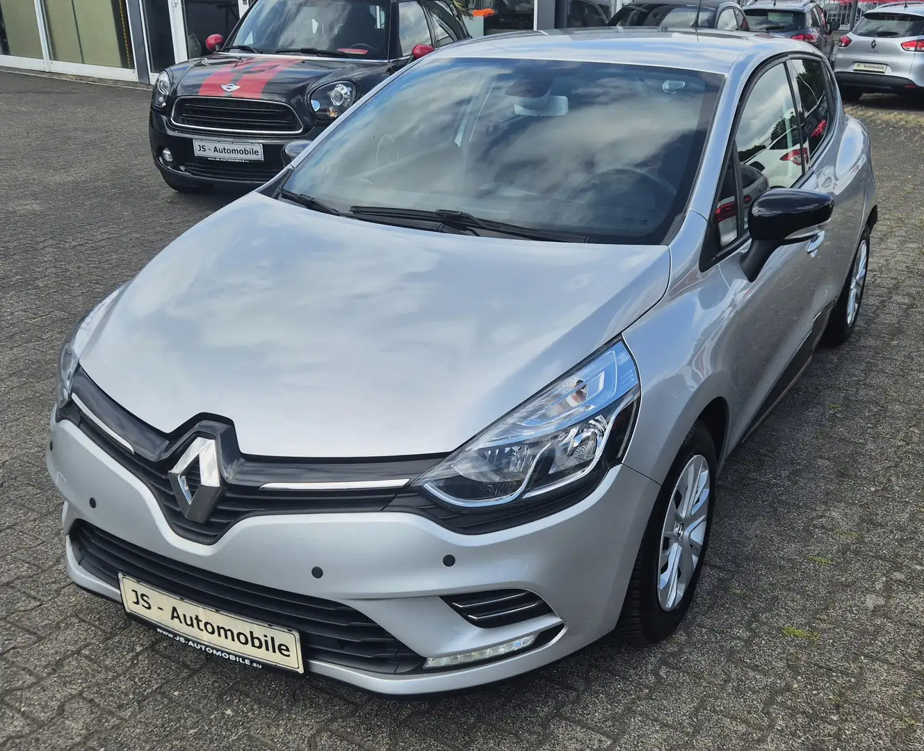 Renault Clio LIMITED 1,5dCi 90 CLIMATRONIC NAVI PDC ALLW 1HD Argent - 1