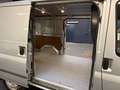 Ford Transit Kasten L1-H1 92TKM 1.Hand HU&AU NEU AHK Silber - thumbnail 12