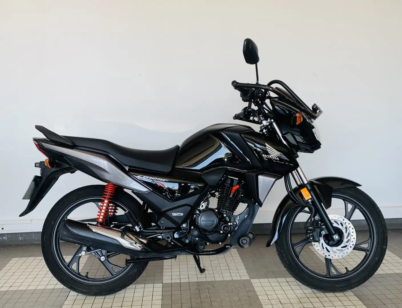Honda CBF 125 Negro - 1