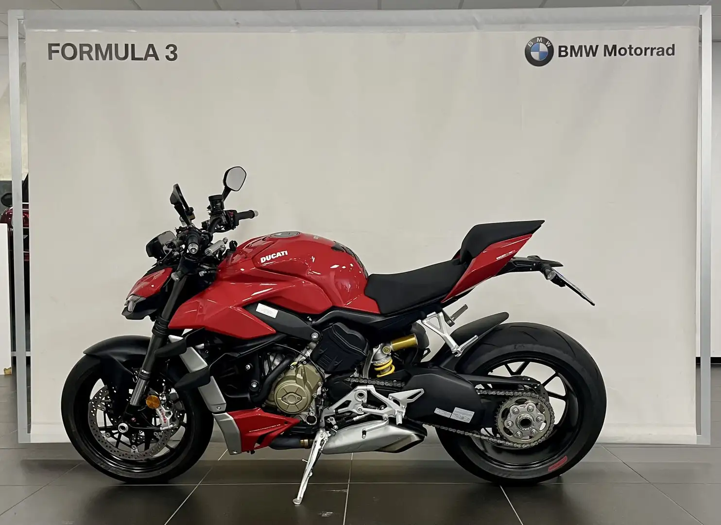 Ducati Streetfighter V 4 - 2