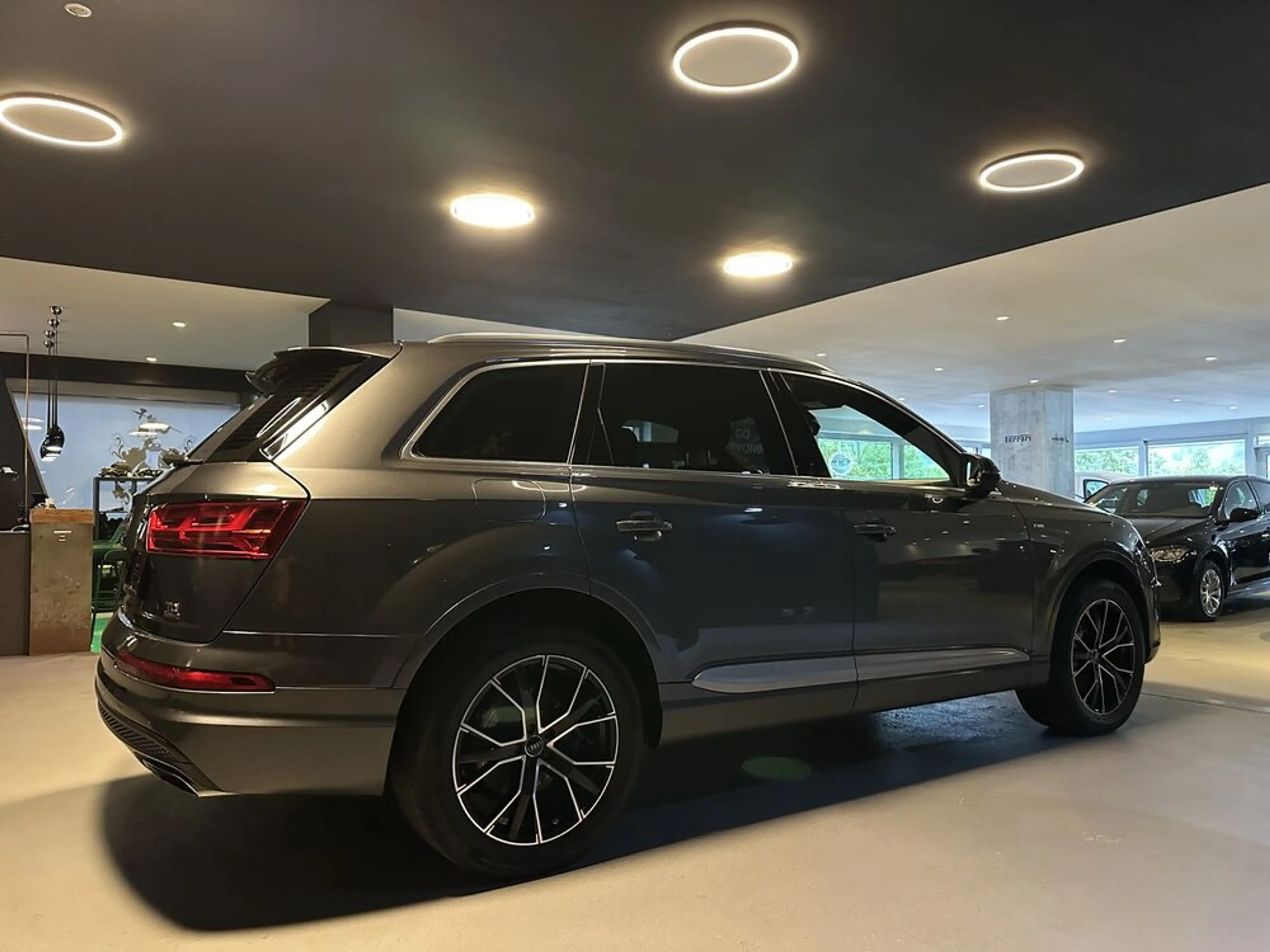 Audi Q7 Audi 3.0 TDI quattro S line | 272 PS | ACC | AH — photo 14