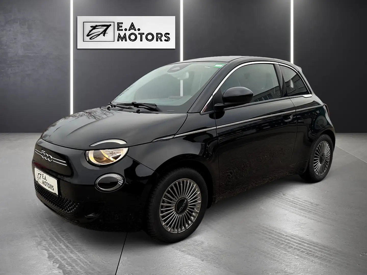 Fiat 500e 500 Elektro Icon 42 kWh / Tageszulassung Schwarz - 1